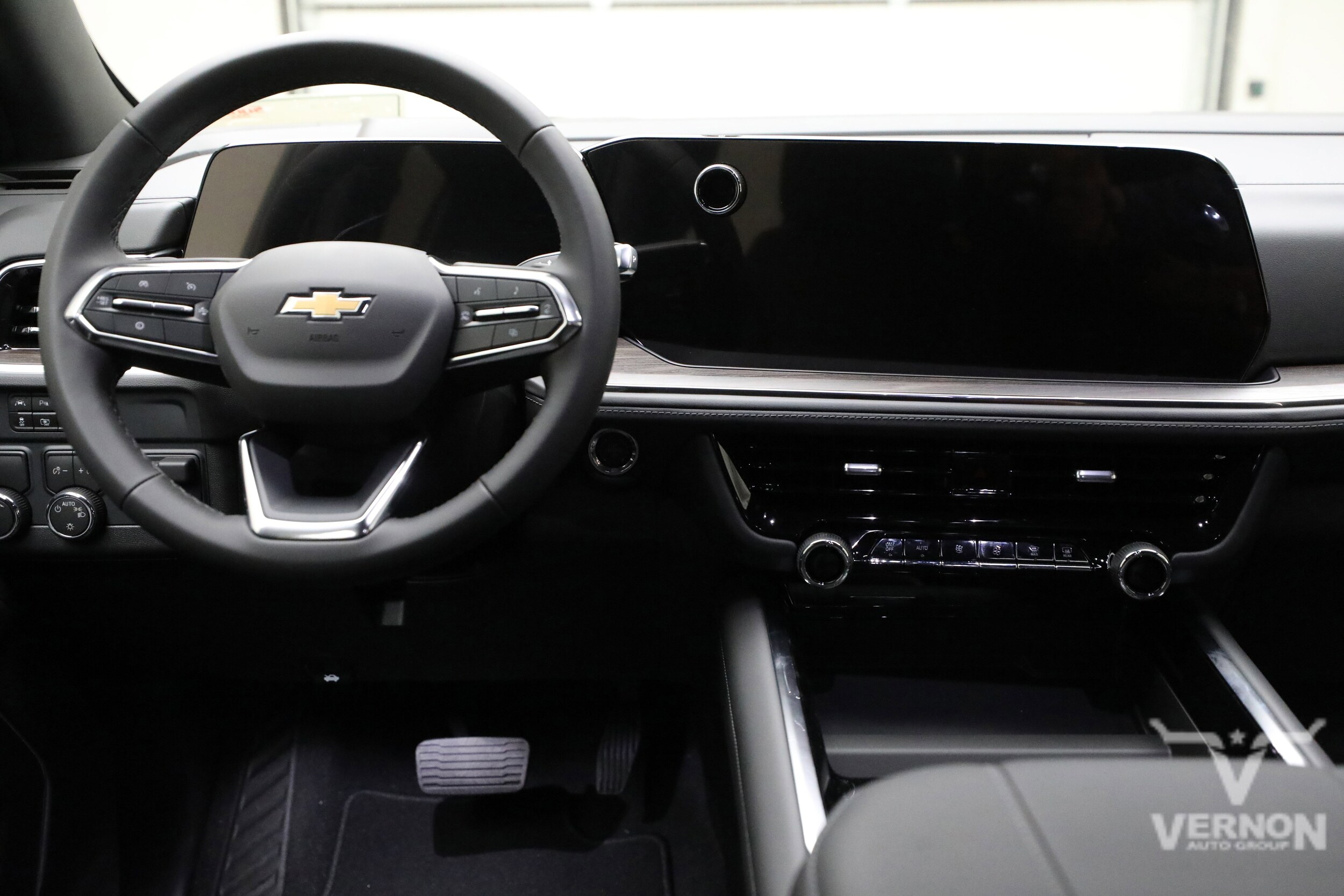 2026 Chevrolet Tahoe LS - Photo 19