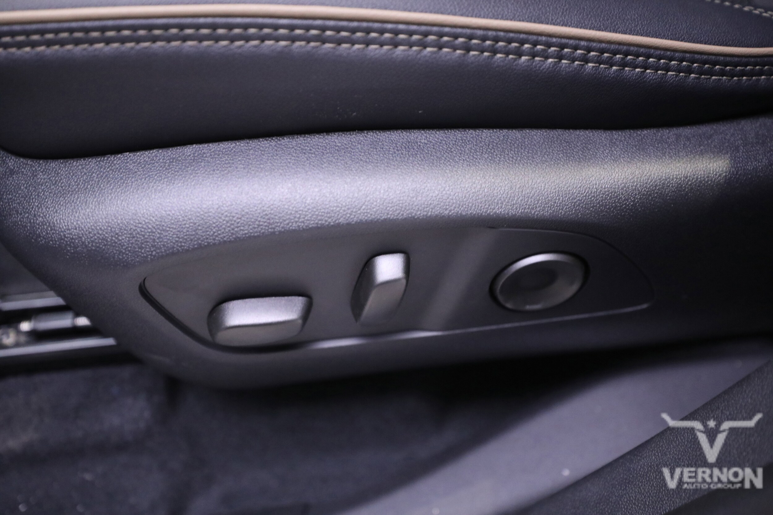 2026 Chevrolet Traverse High Country - Photo 15