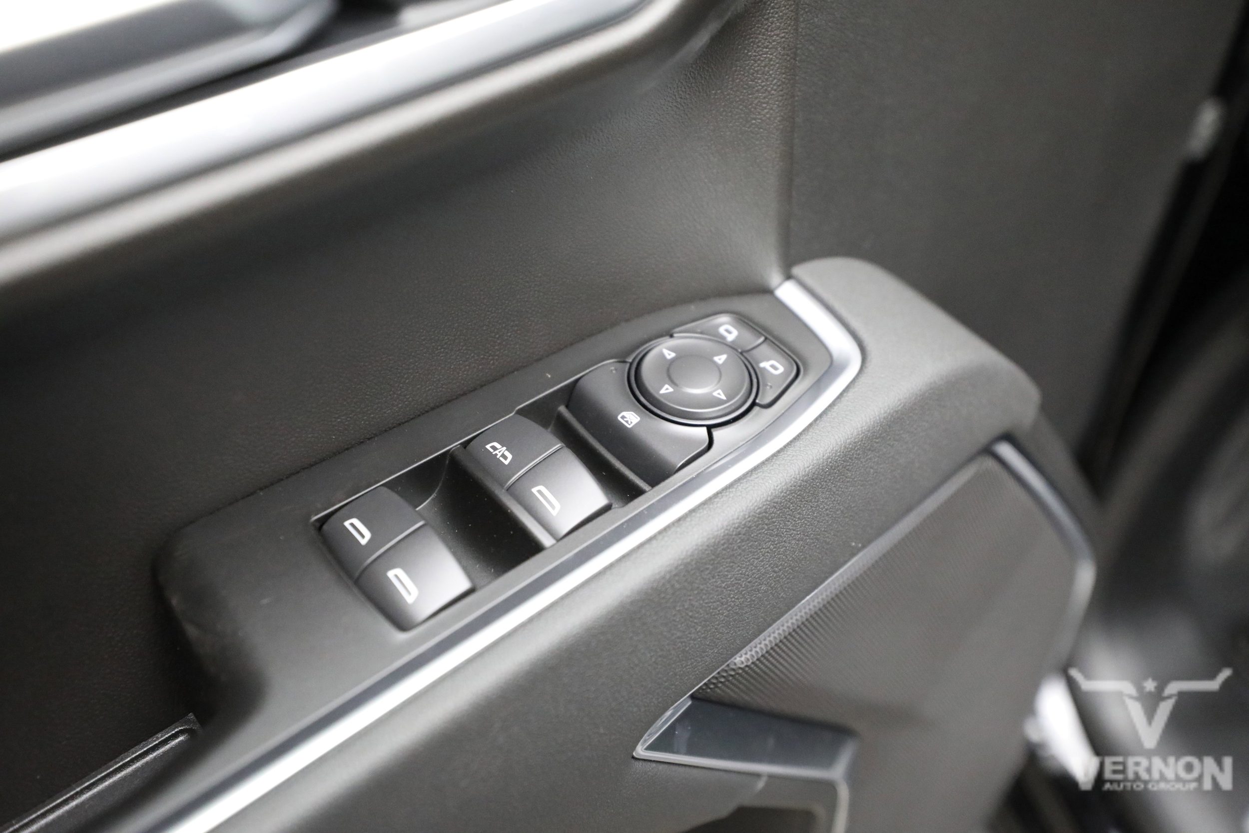 2026 Chevrolet Silverado 1500 LT - Photo 17