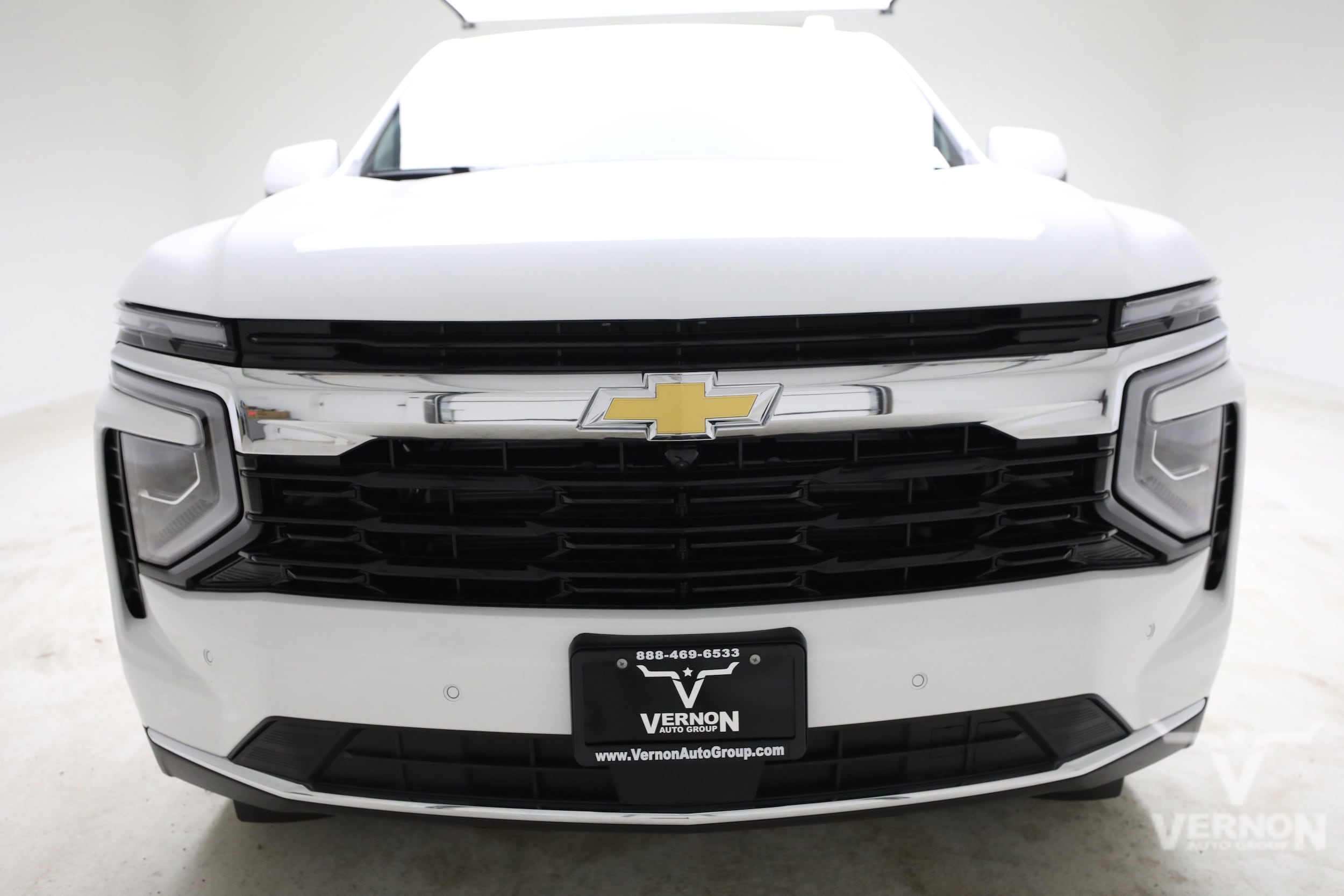 2026 Chevrolet Tahoe LS - Photo 8