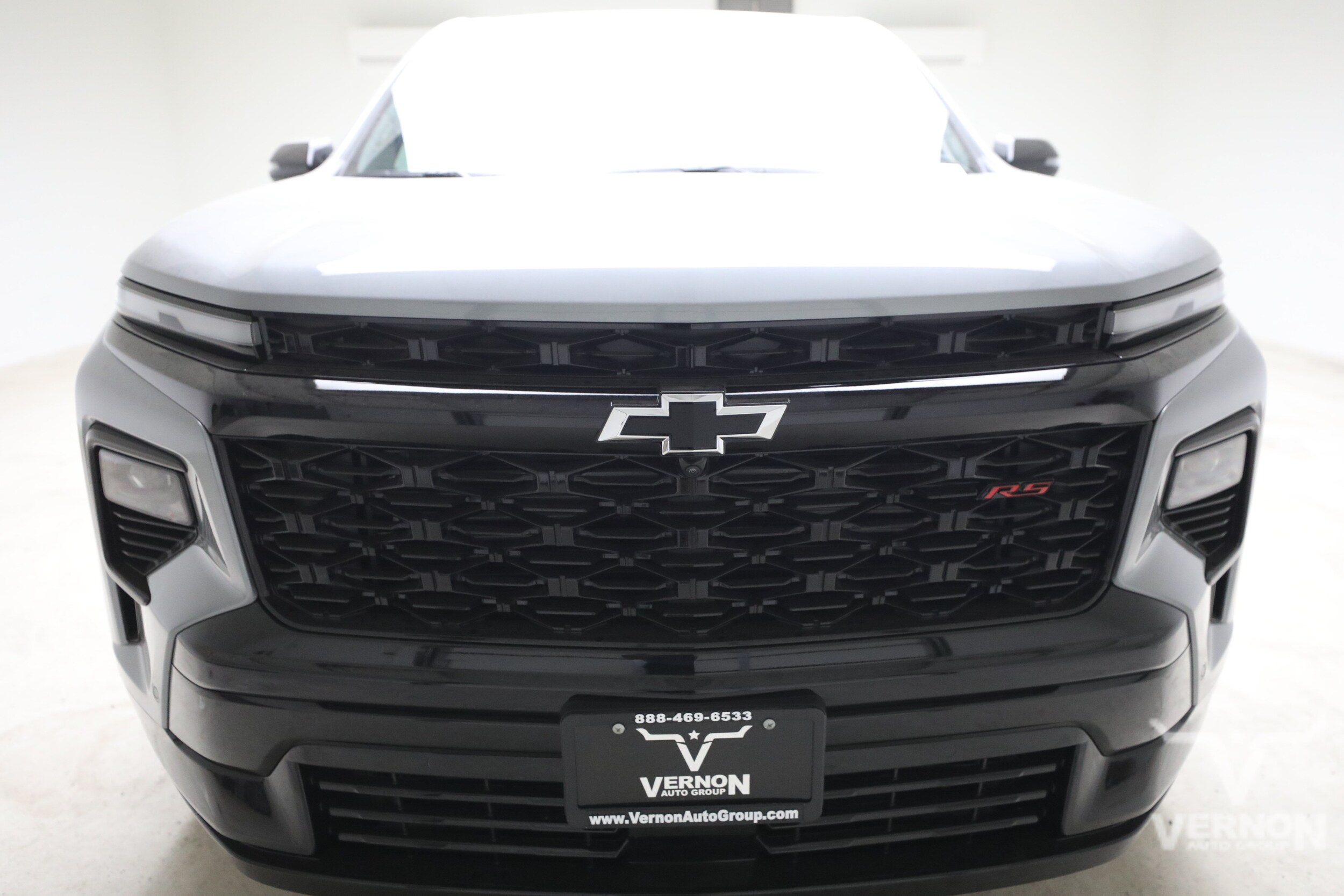 2027 Chevrolet Traverse RS - Photo 8