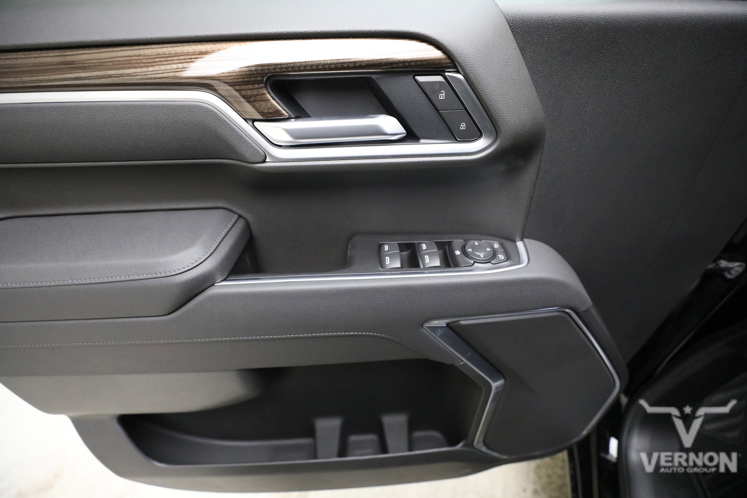 2026 Chevrolet Silverado 1500 LT - Photo 18