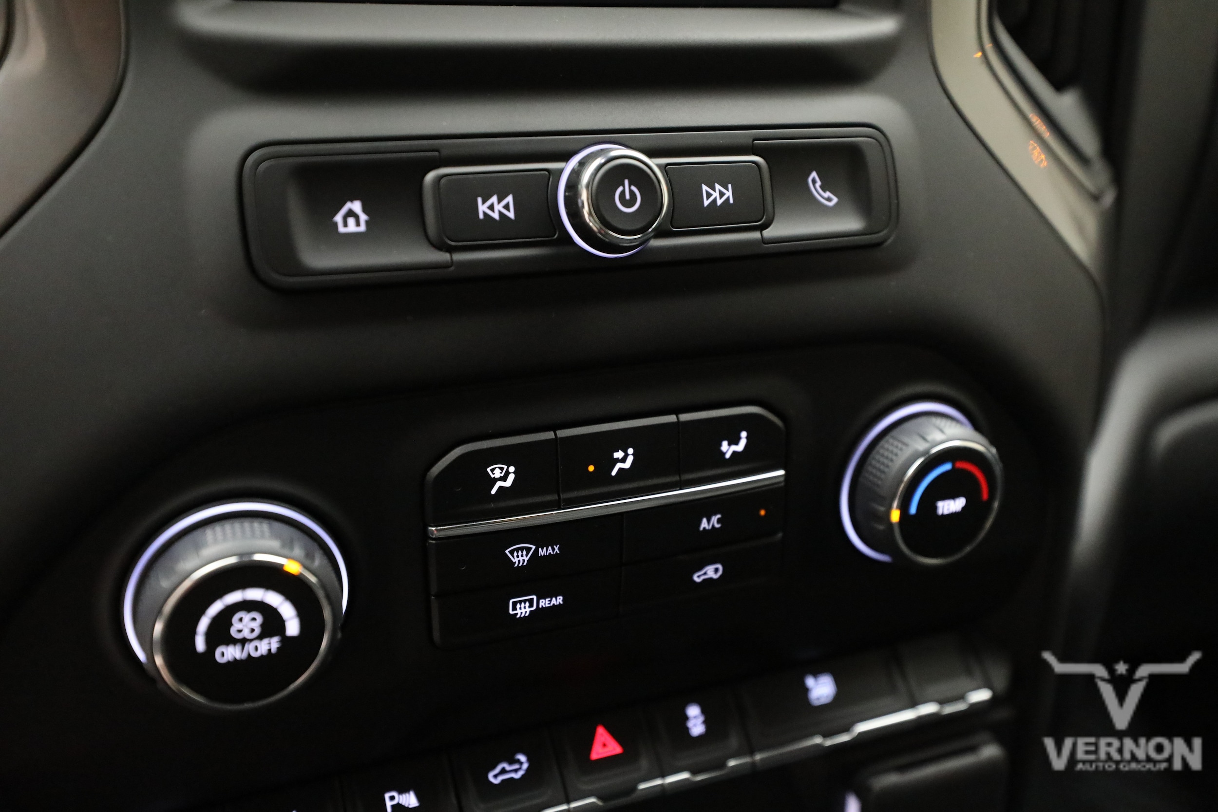 2026 Chevrolet Silverado 2500 HD Custom - Photo 23