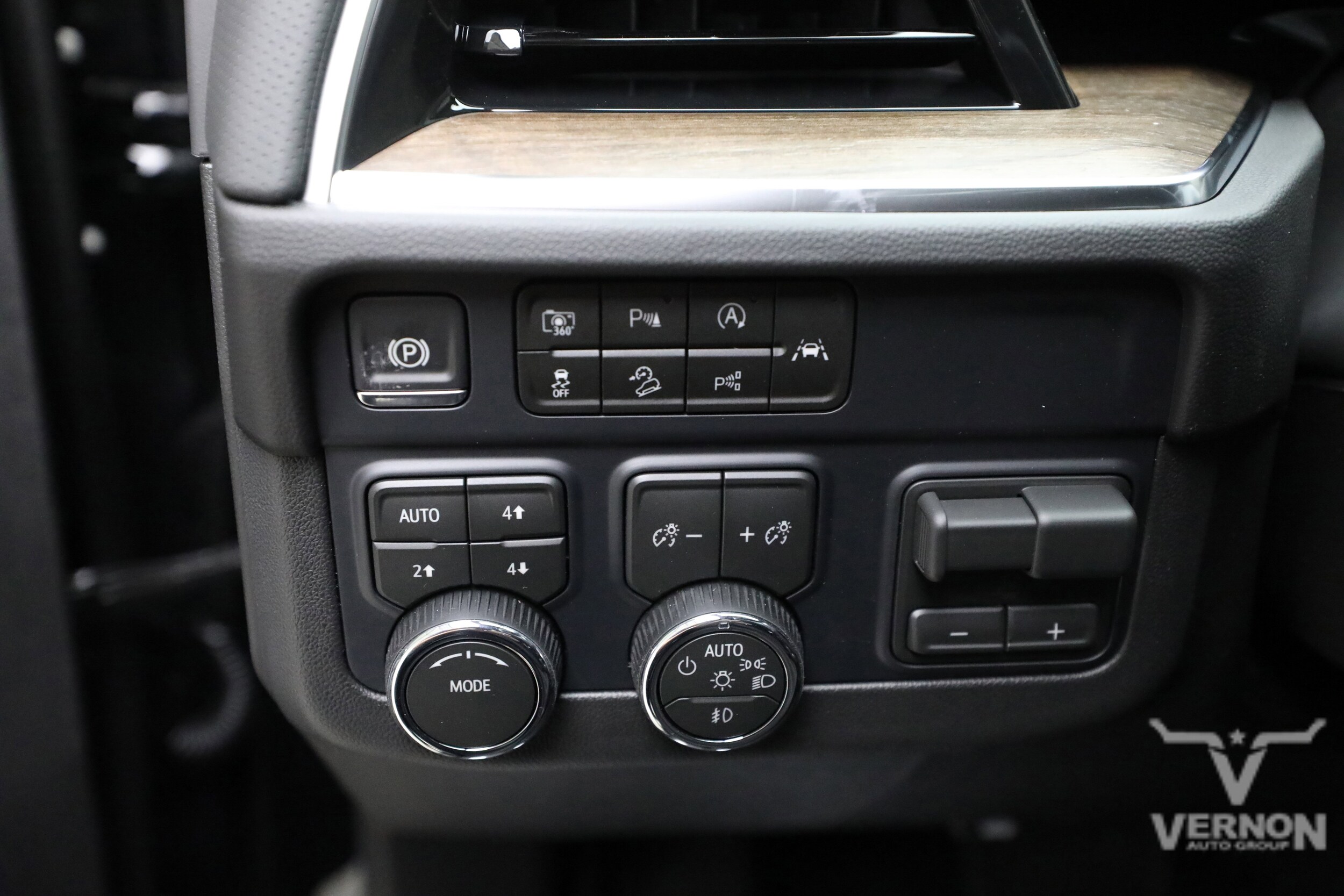 2026 Chevrolet Tahoe High Country - Photo 16