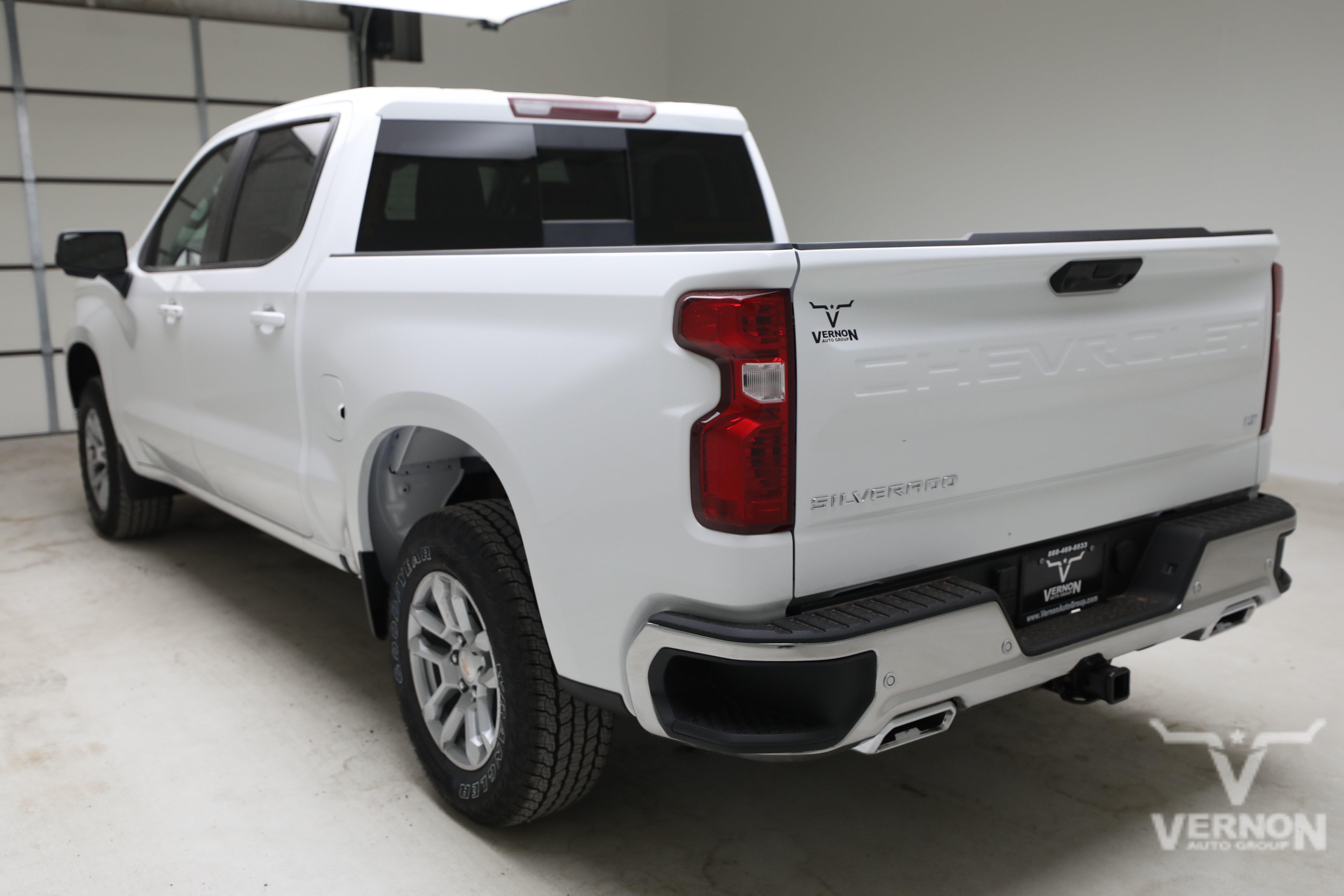2026 Chevrolet Silverado 1500 LT - Photo 3