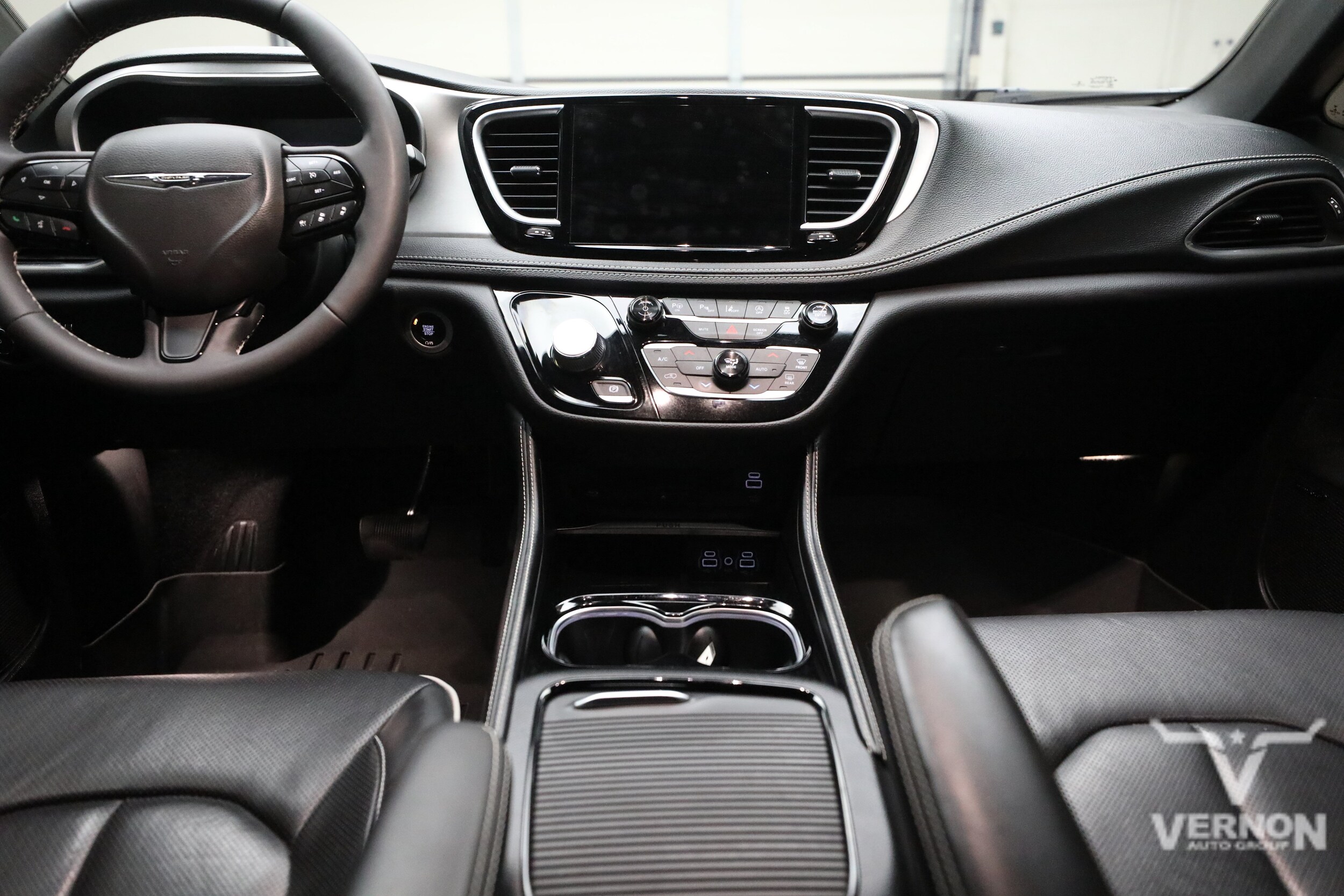 2022 Chrysler Pacifica Limited - Photo 13