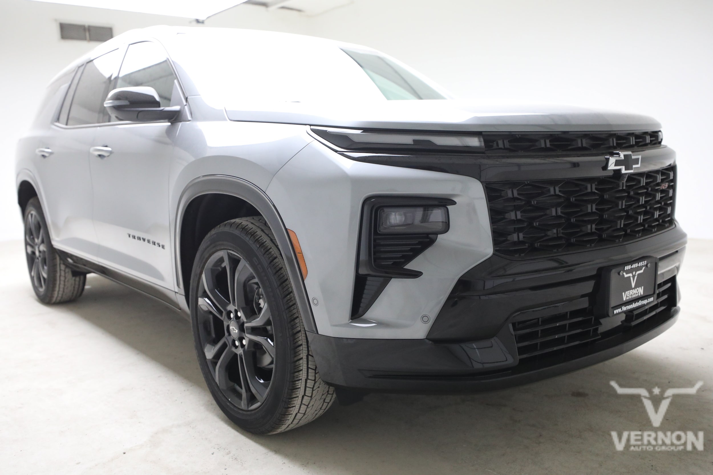 2027 Chevrolet Traverse RS - Photo 7