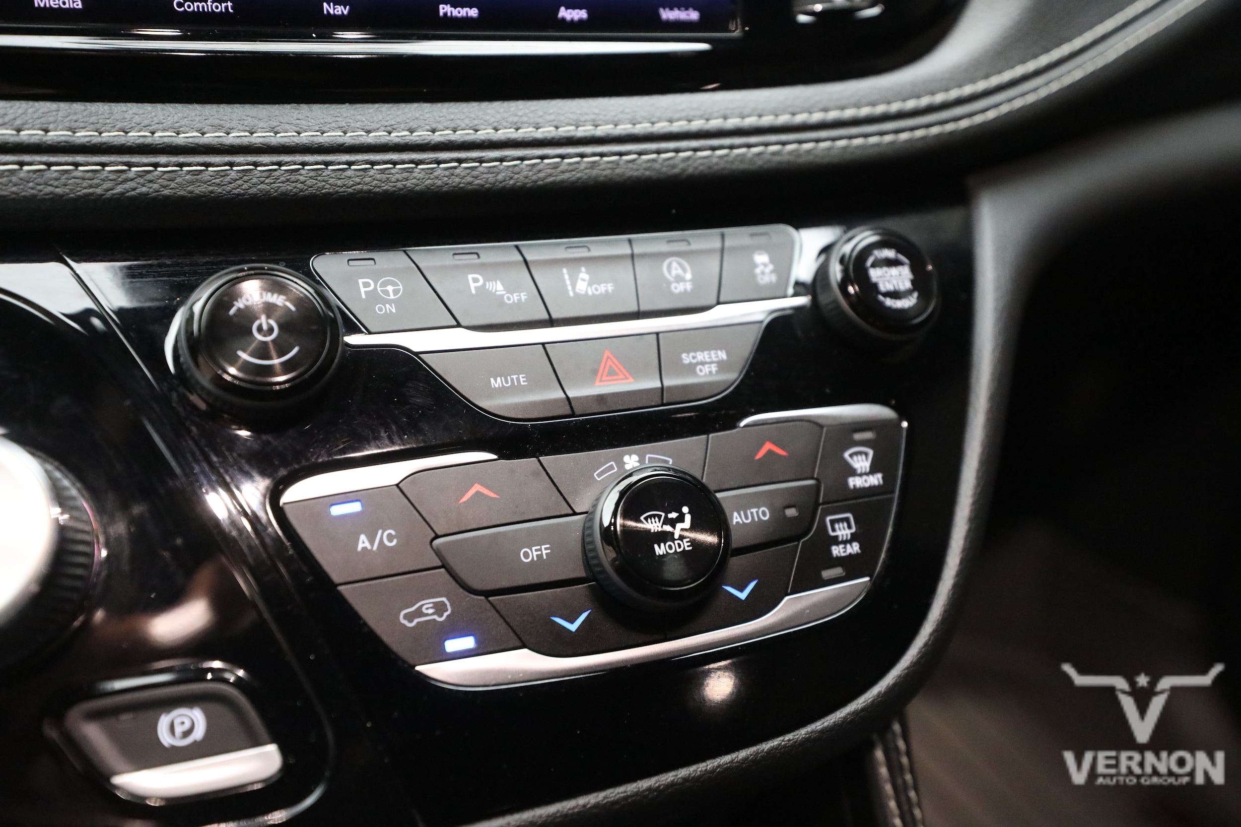2022 Chrysler Pacifica Limited - Photo 22