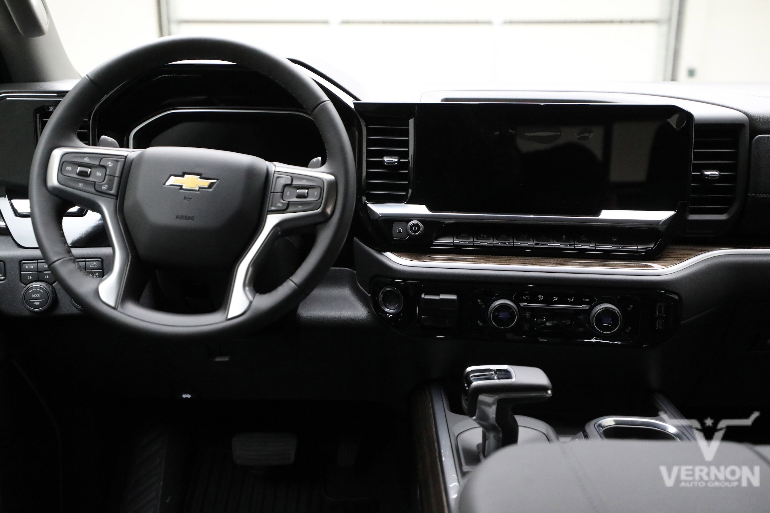 2026 Chevrolet Silverado 1500 LT - Photo 19