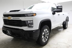 2026 Chevrolet Silverado 2500 HD Custom Truck