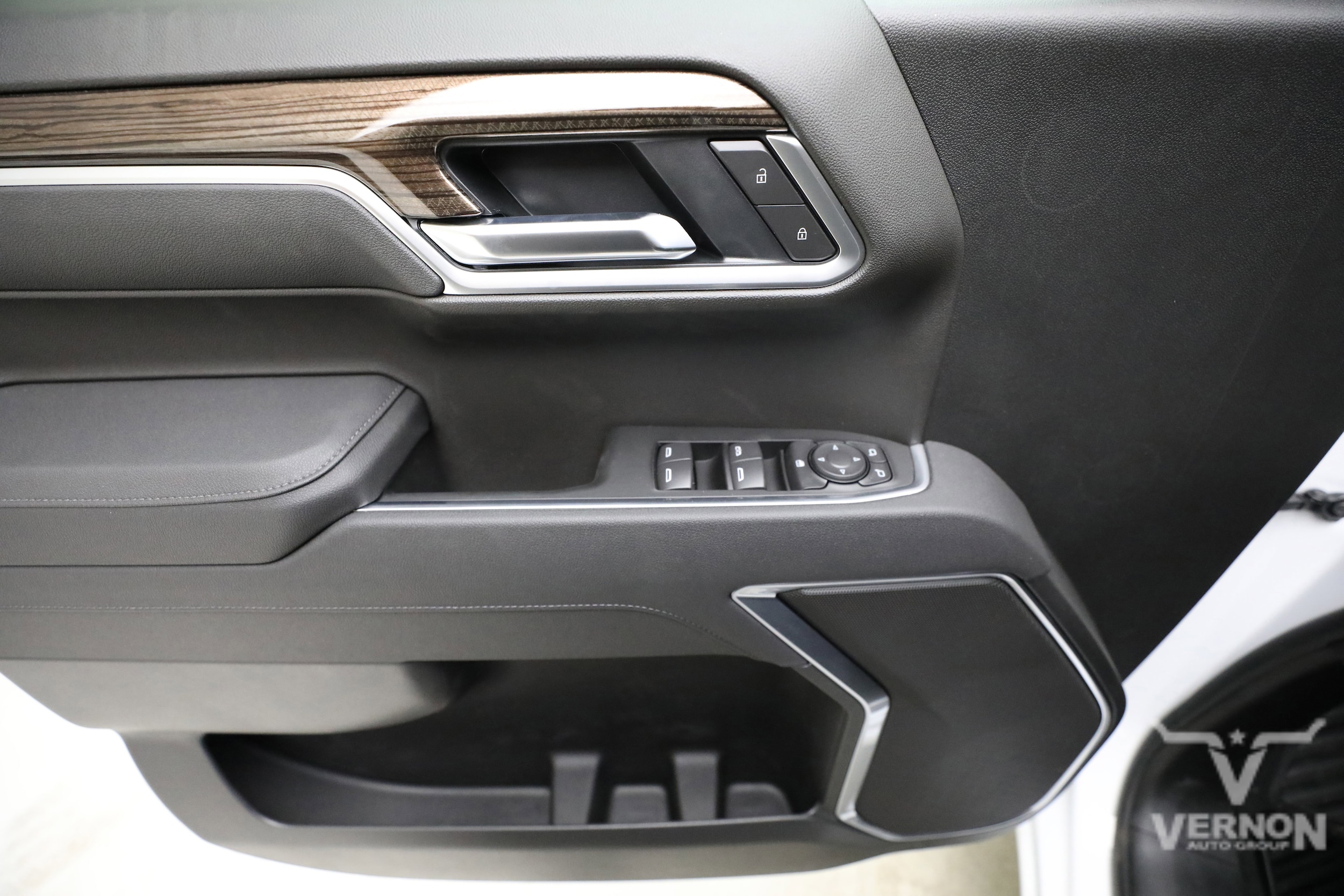 2026 Chevrolet Silverado 1500 LT - Photo 18