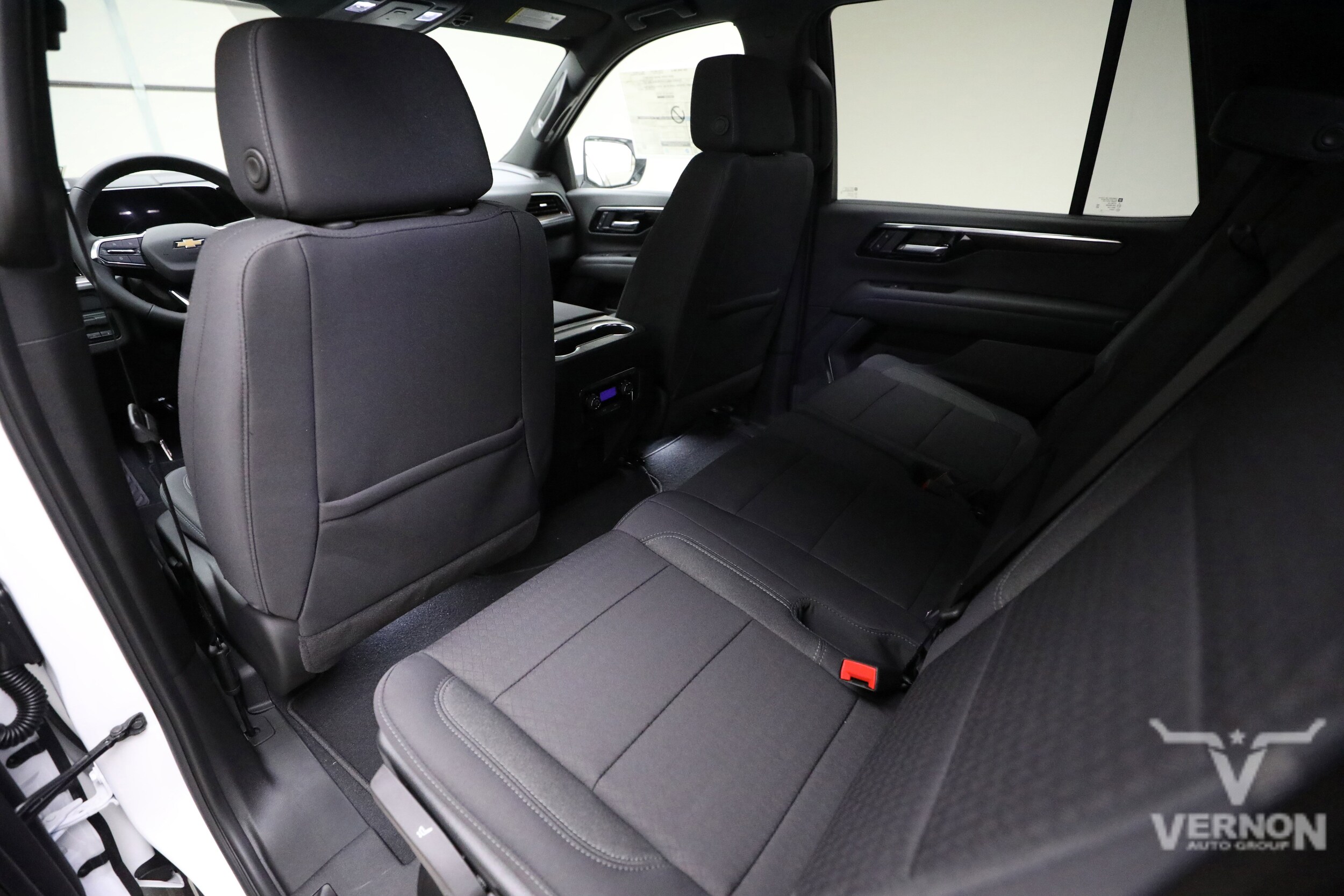 2026 Chevrolet Tahoe LS - Photo 9