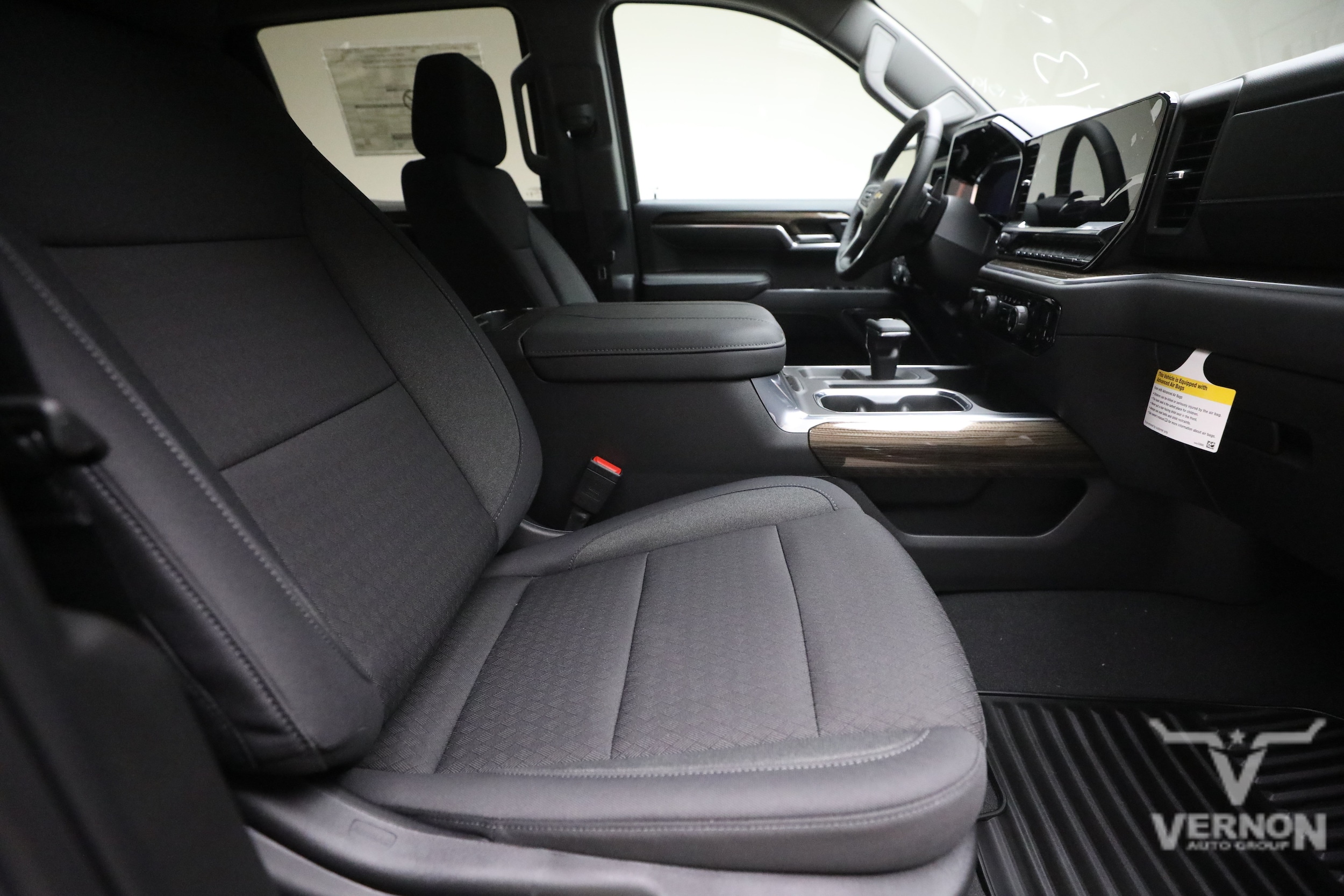 2026 Chevrolet Silverado 1500 LT - Photo 11