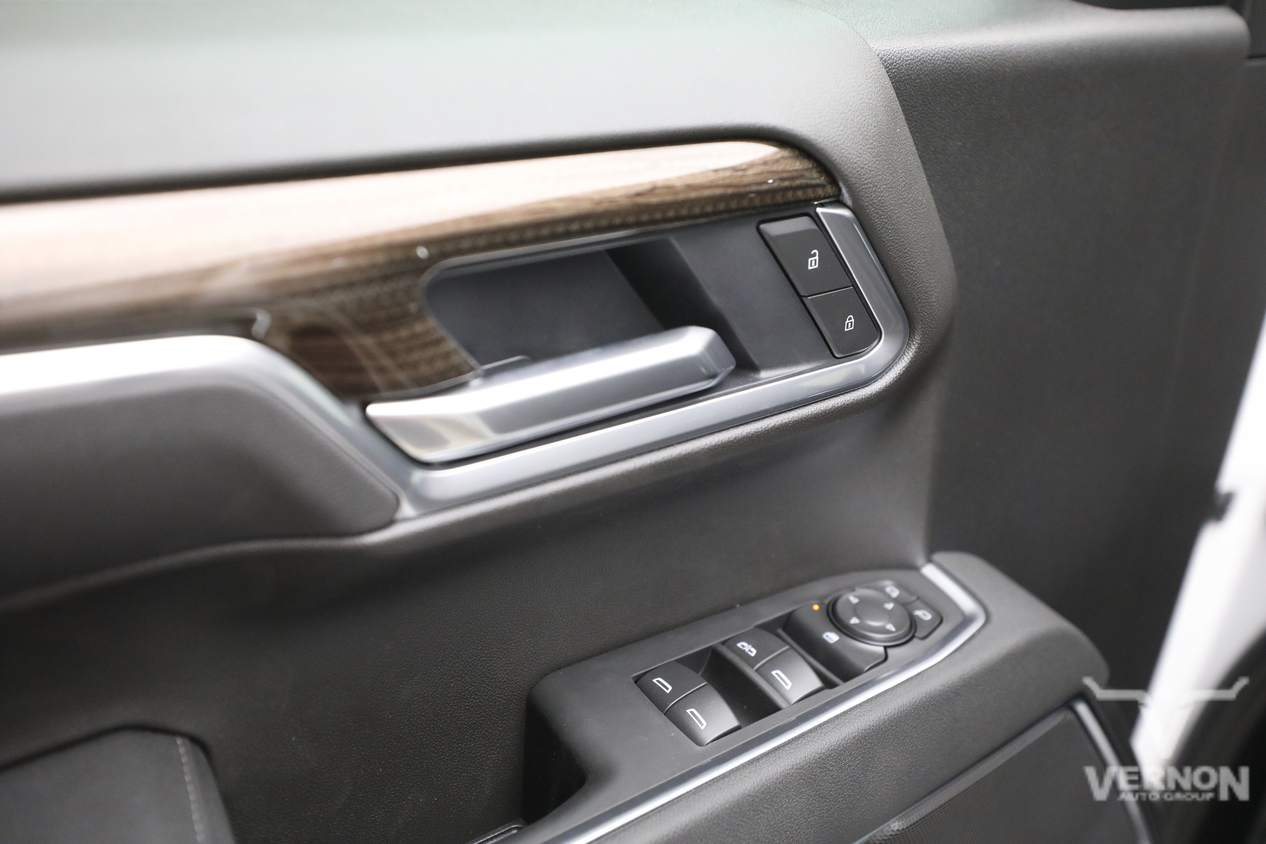 2026 Chevrolet Silverado 1500 LT - Photo 16