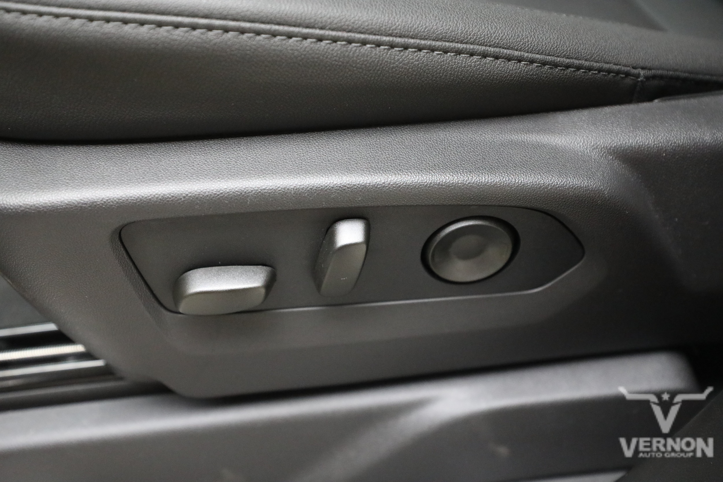 2026 Chevrolet Silverado 3500 HD LTZ - Photo 14