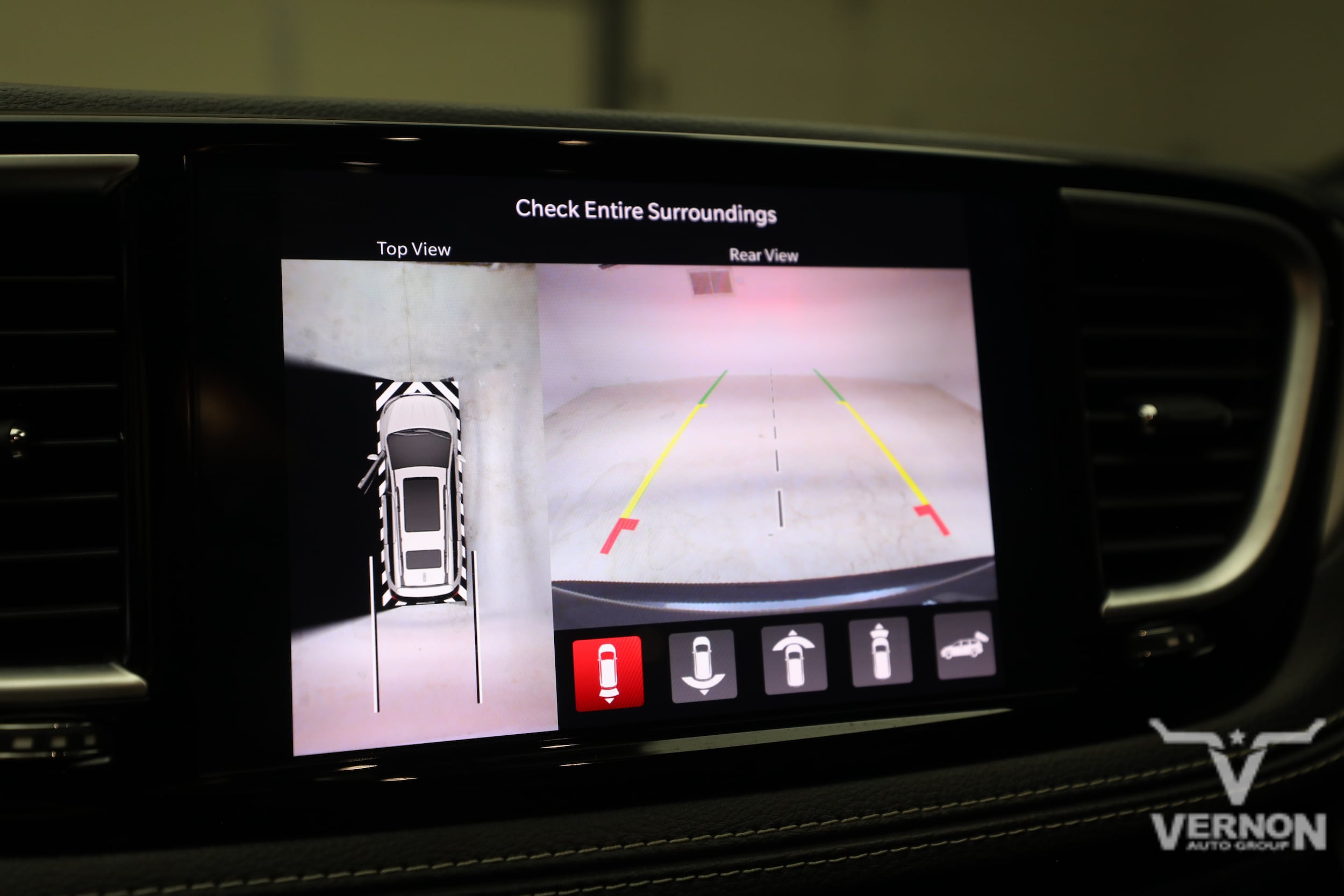 2022 Chrysler Pacifica Limited - Photo 28