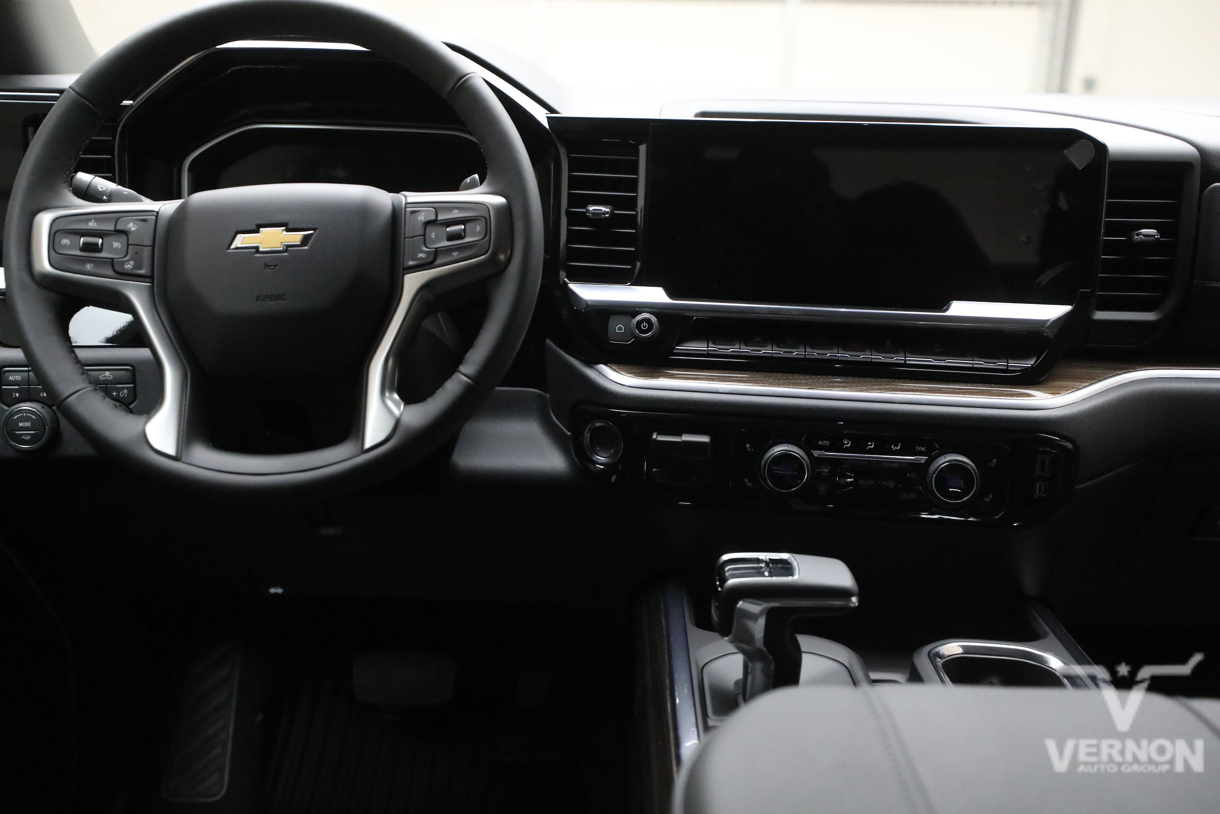 2026 Chevrolet Silverado 1500 LT - Photo 19