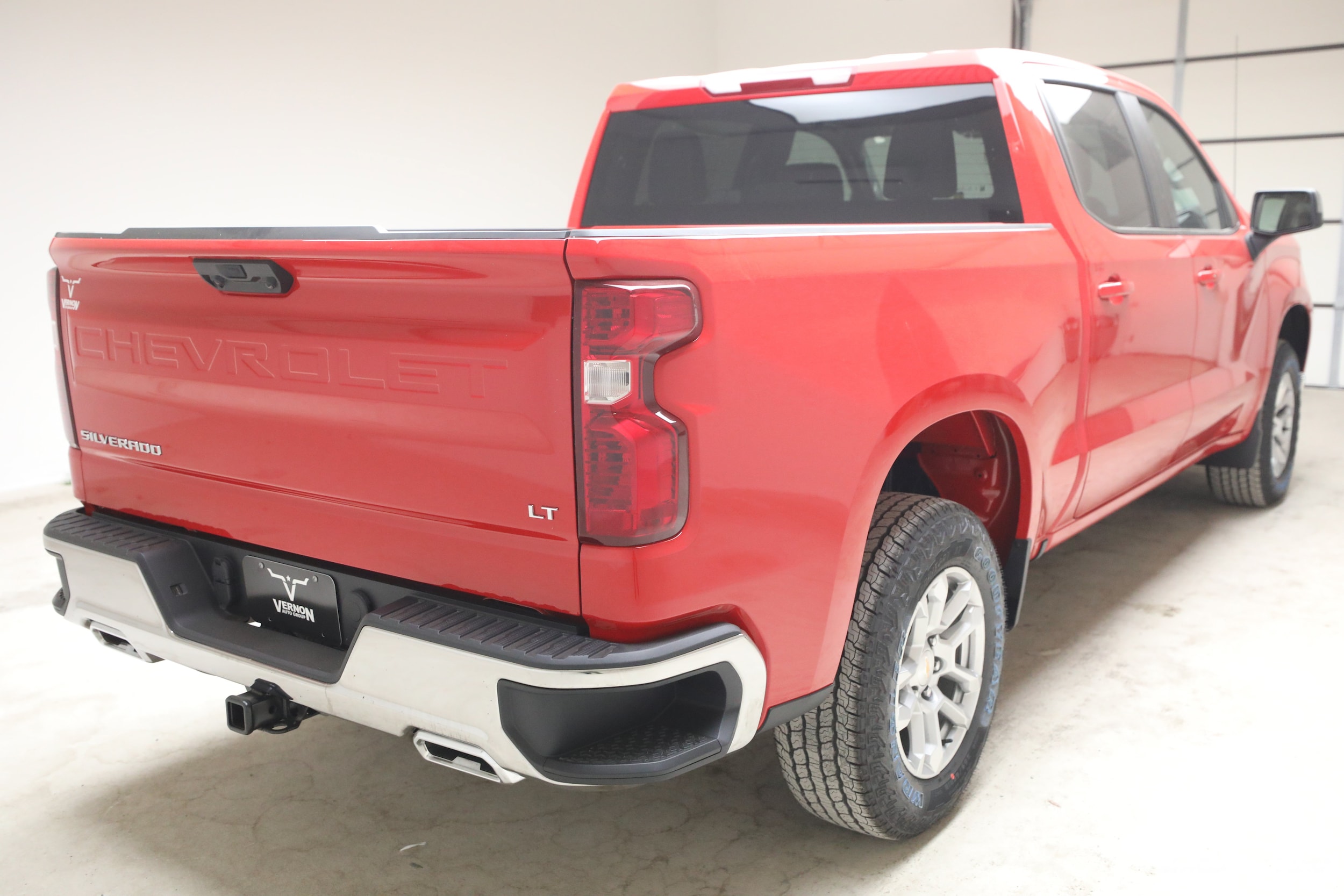 2026 Chevrolet Silverado 1500 LT - Photo 5