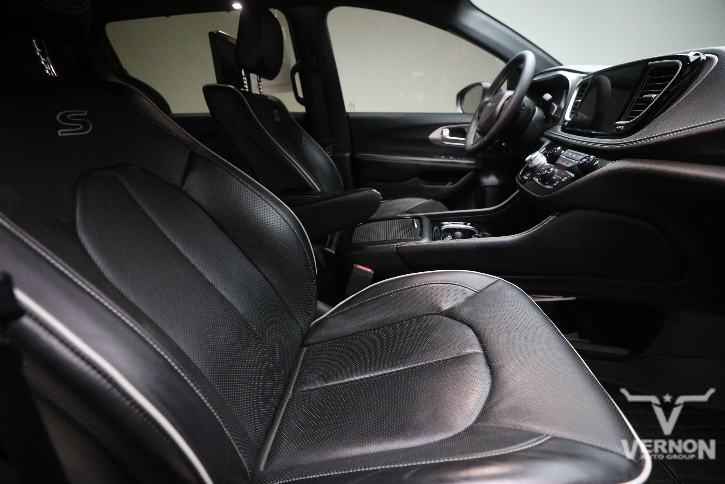 2022 Chrysler Pacifica Limited - Photo 11