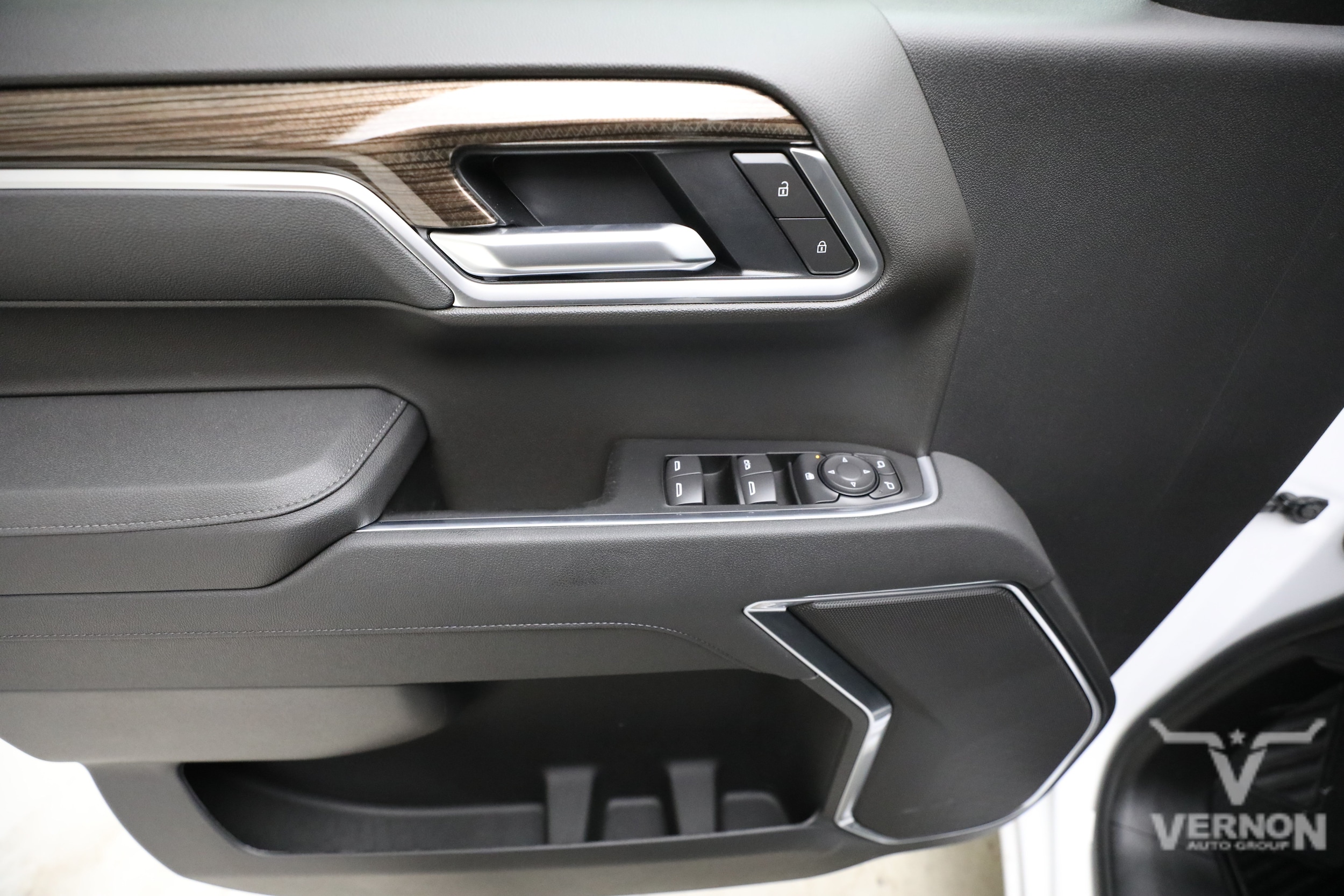 2026 Chevrolet Silverado 1500 LT - Photo 18