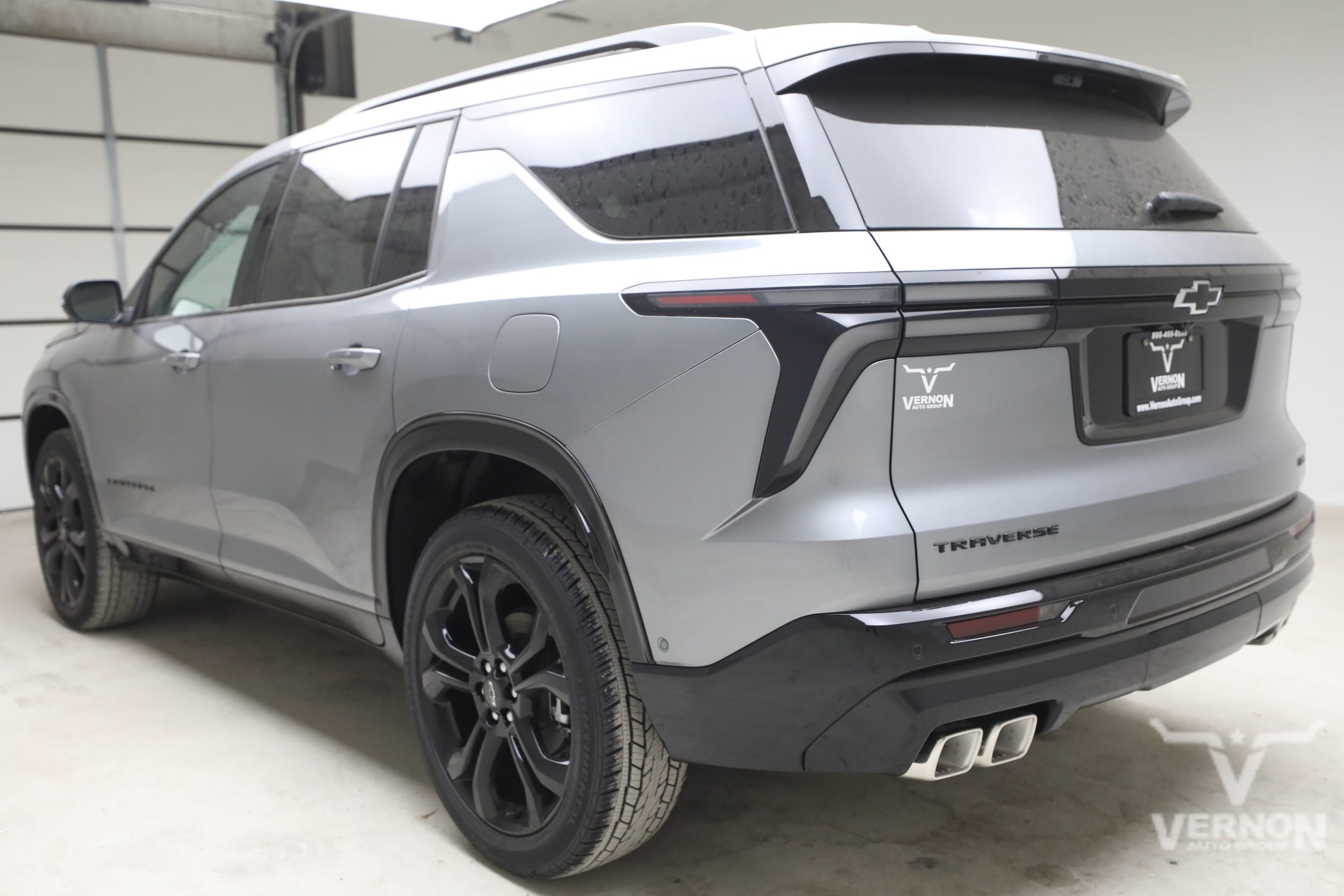 2027 Chevrolet Traverse RS - Photo 3