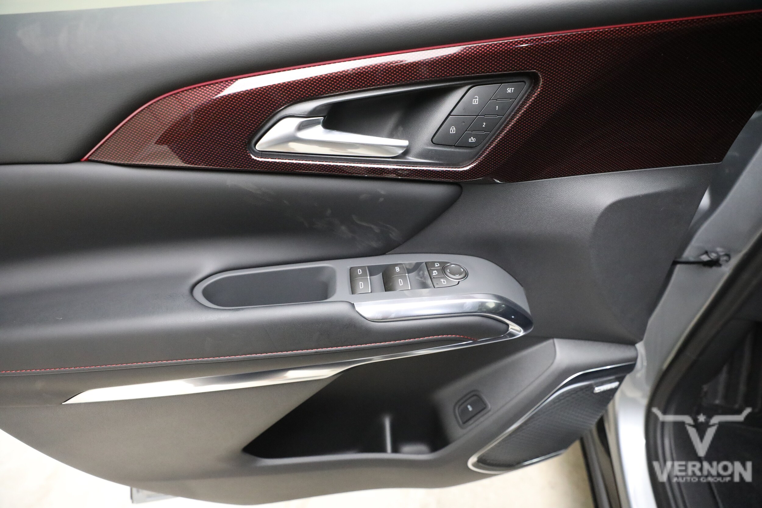 2027 Chevrolet Traverse RS - Photo 19