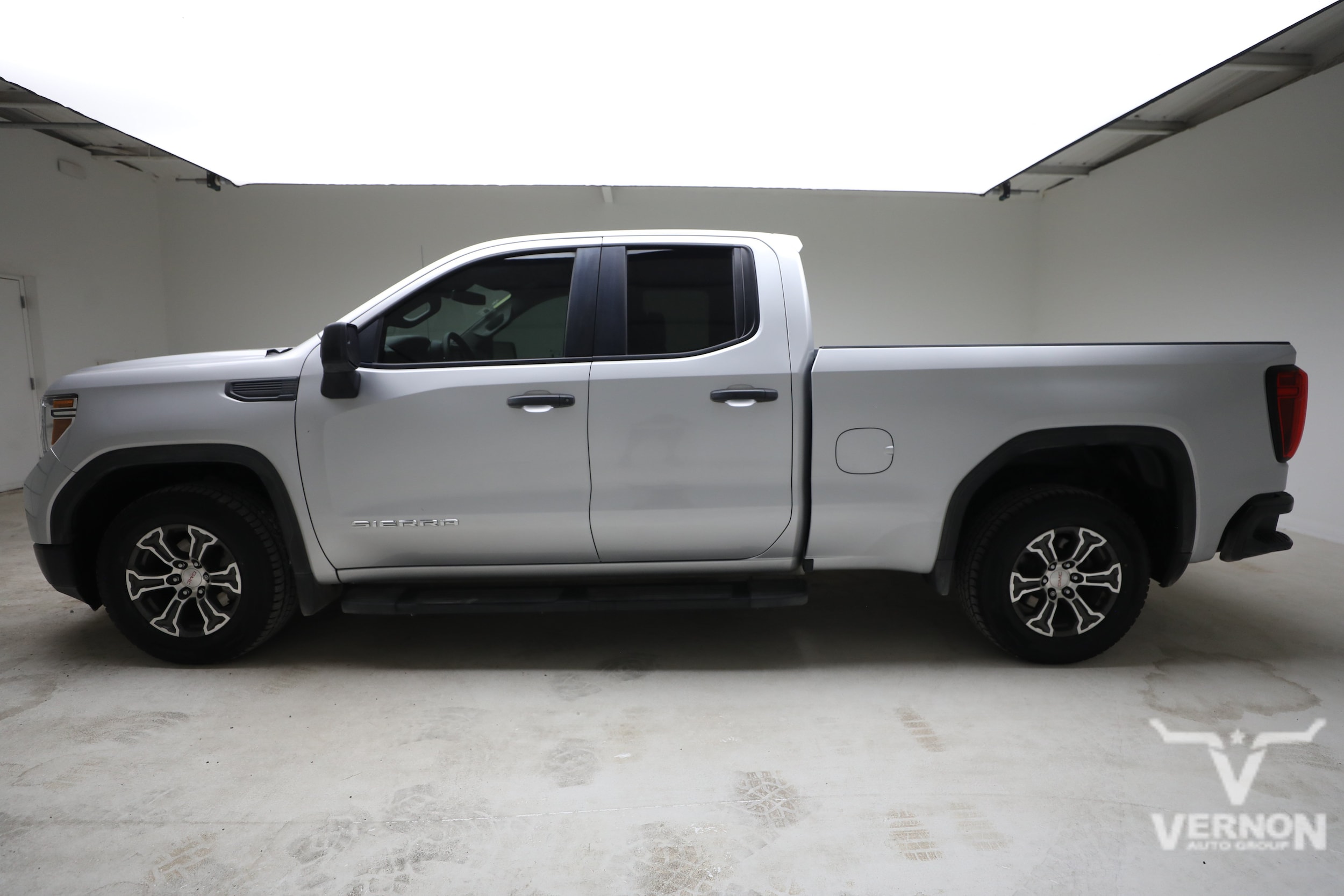 Used 2019 GMC Sierra 1500 Base with VIN 1GTR8AEH7KZ396107 for sale in Vernon, TX