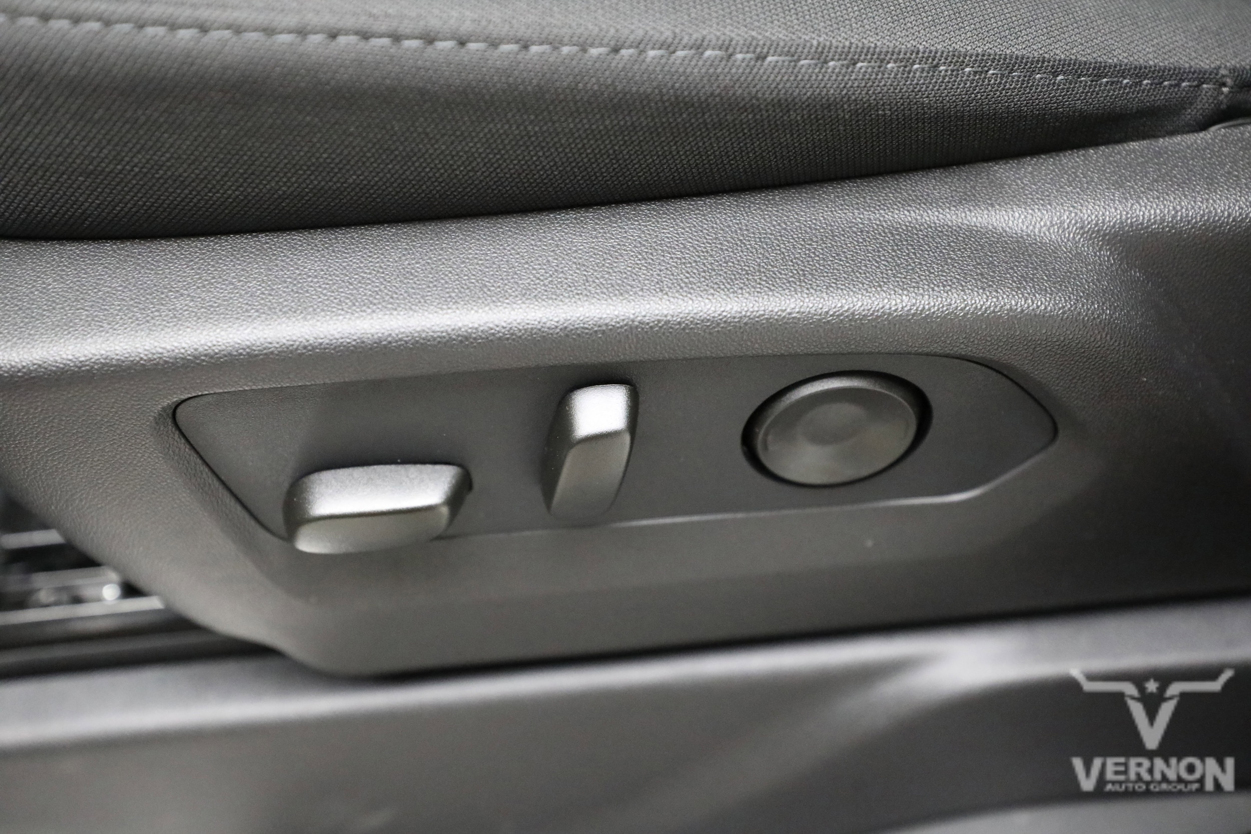 2026 Chevrolet Silverado 1500 LT - Photo 14