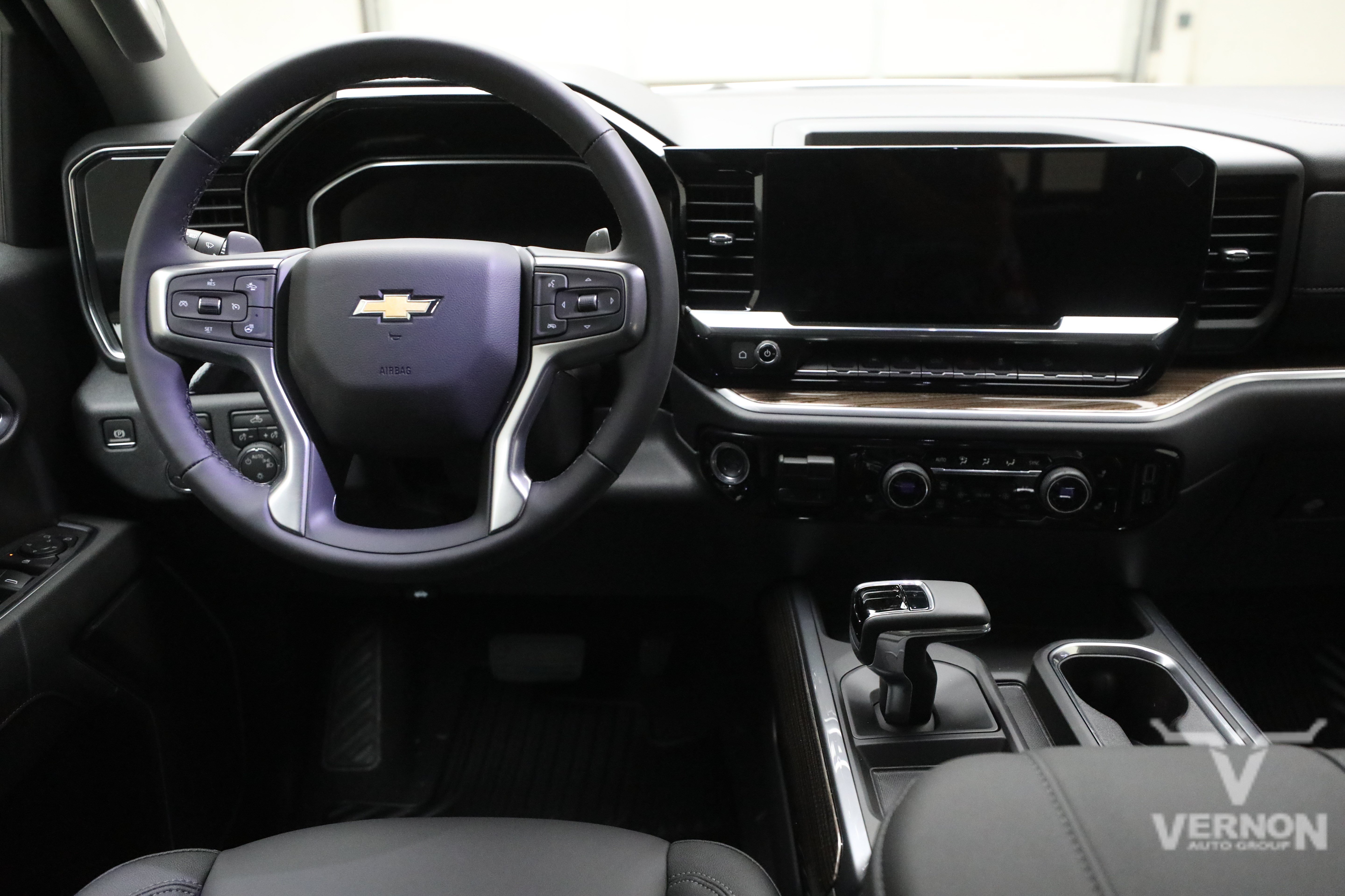 2026 Chevrolet Silverado 1500 LT - Photo 17