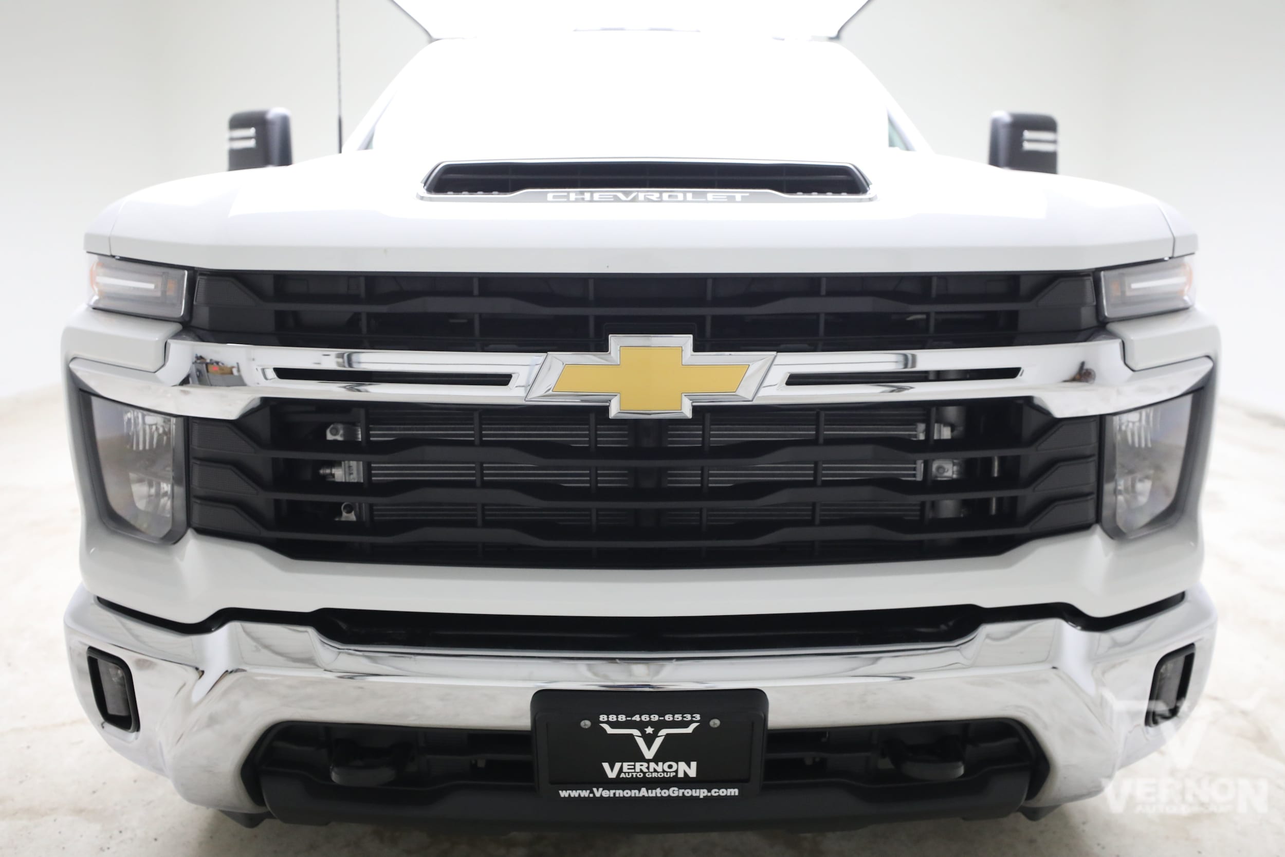 2026 Chevrolet Silverado 3500 HD LT - Photo 8