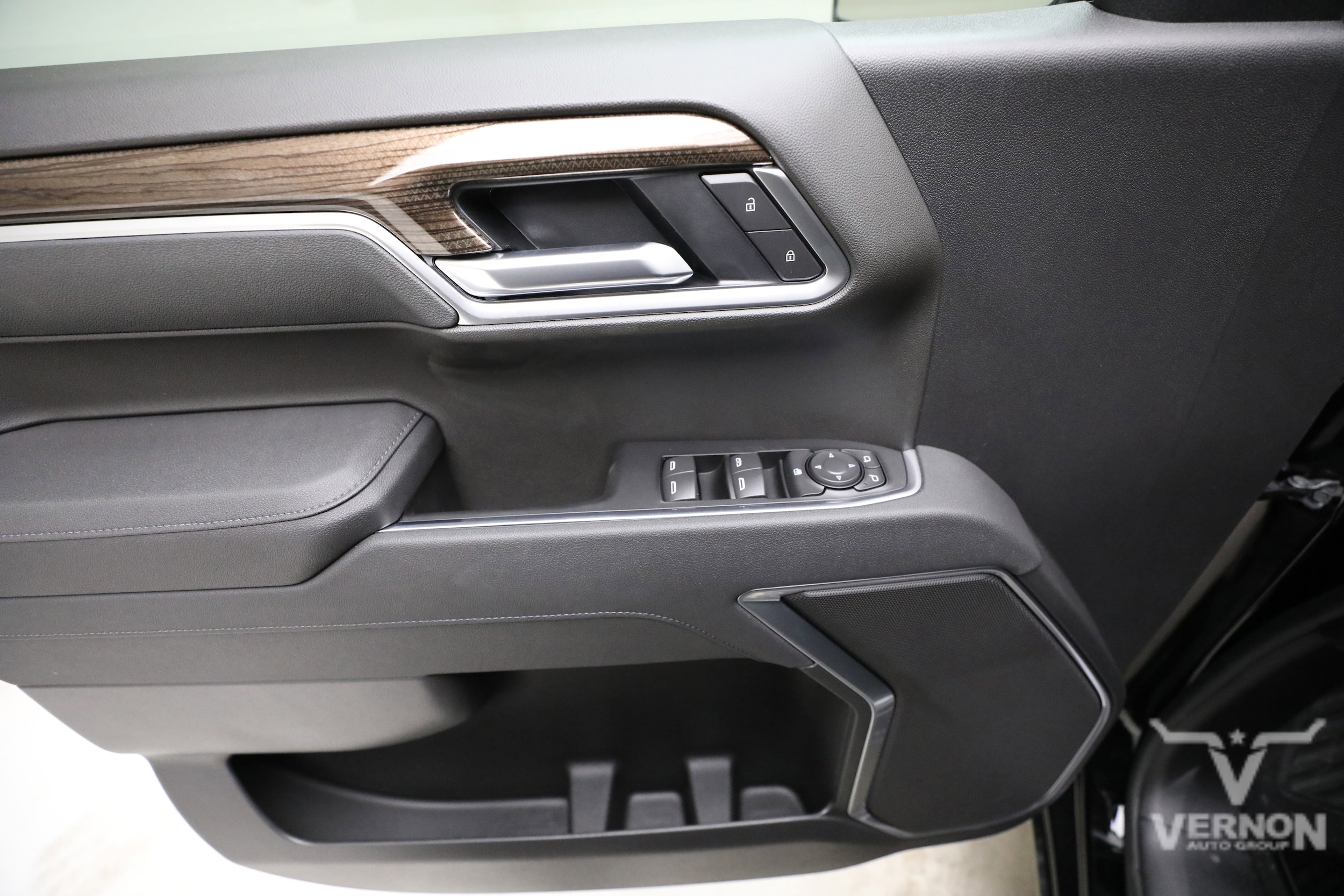 2026 Chevrolet Silverado 1500 LT - Photo 18