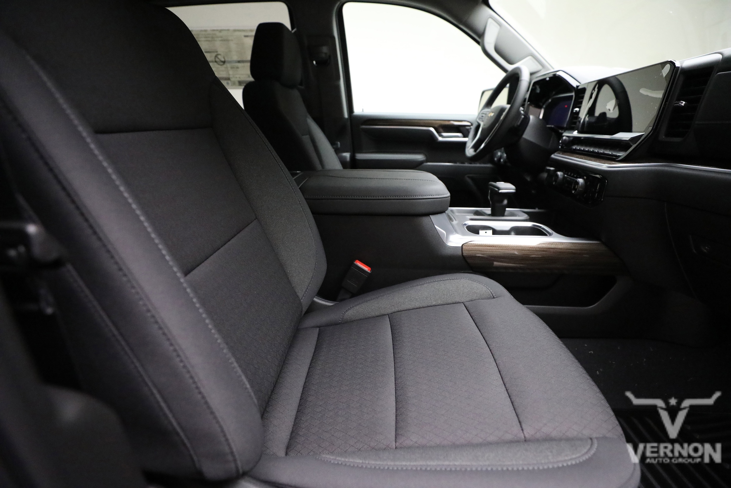 2026 Chevrolet Silverado 1500 LT - Photo 11