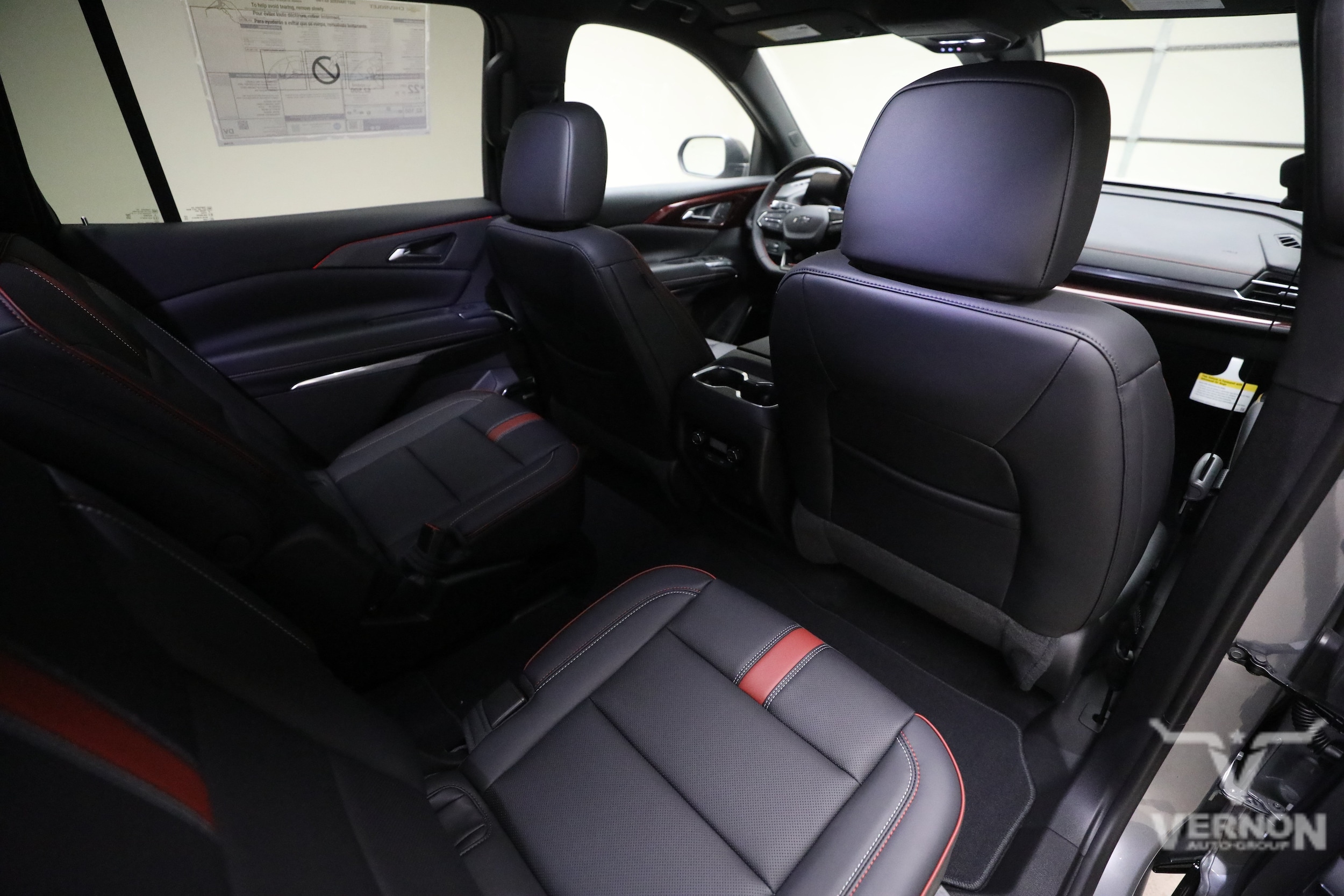 2027 Chevrolet Traverse RS - Photo 12
