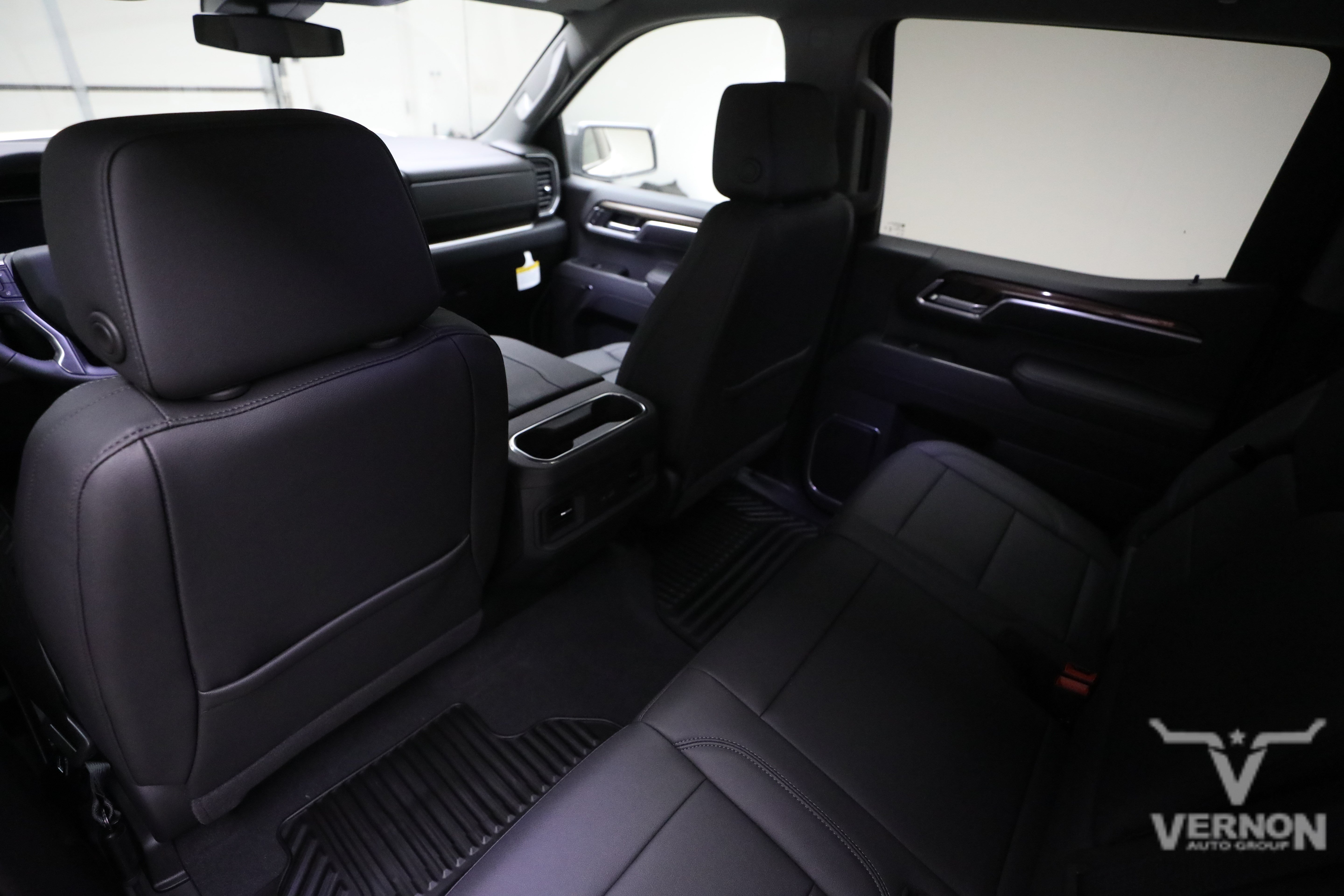 2026 Chevrolet Silverado 1500 LT - Photo 9