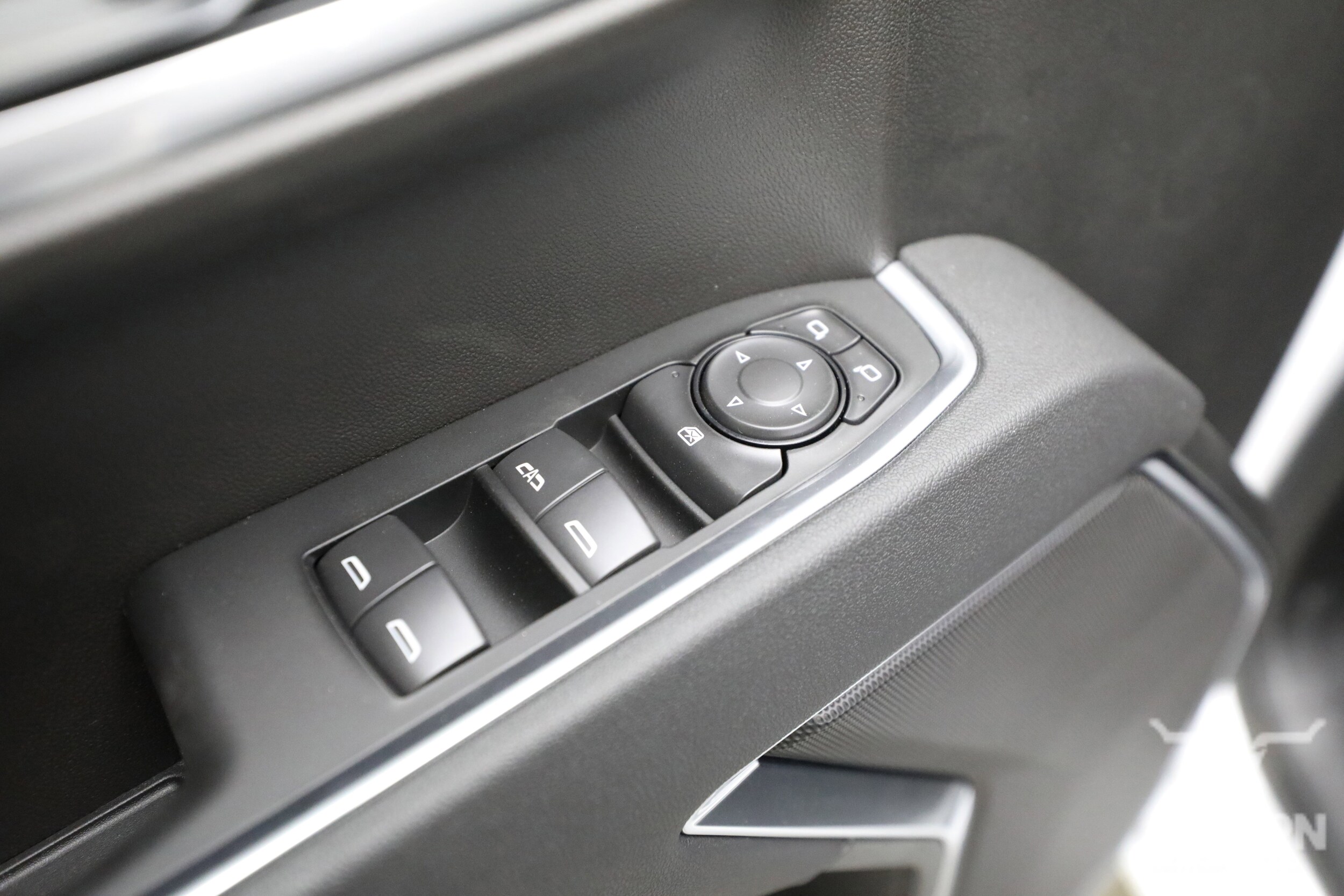 2026 Chevrolet Silverado 1500 LT - Photo 17