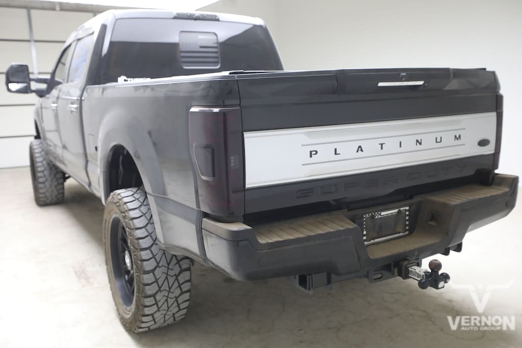 Used 2017 Ford F-350 Truck Crew Cab