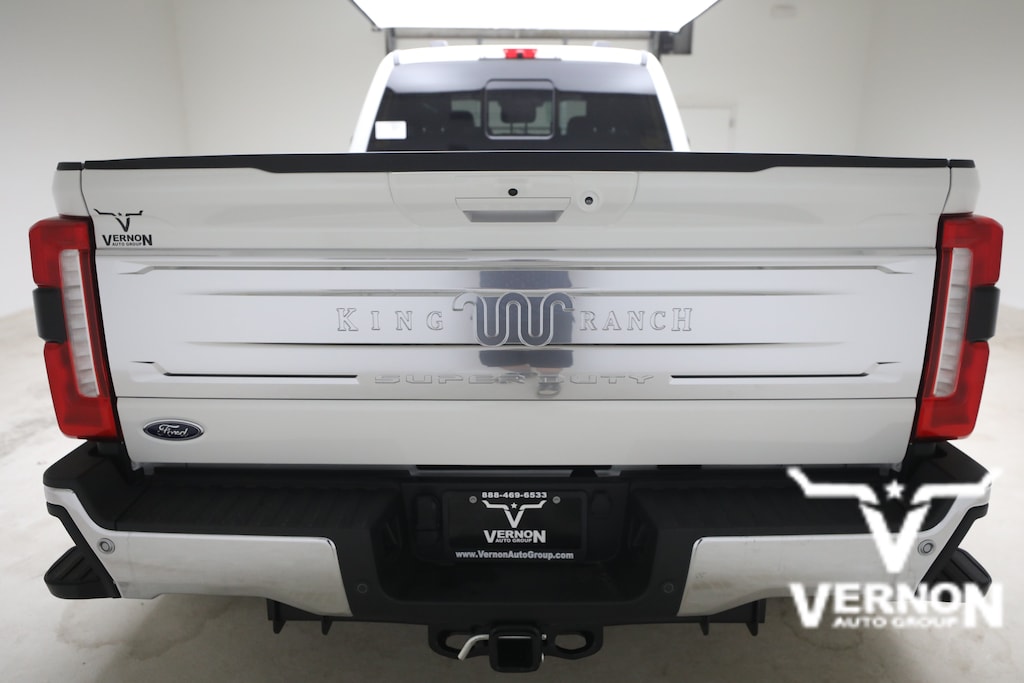 New 2026 Ford F-350 King Ranch Truck Crew Cab
