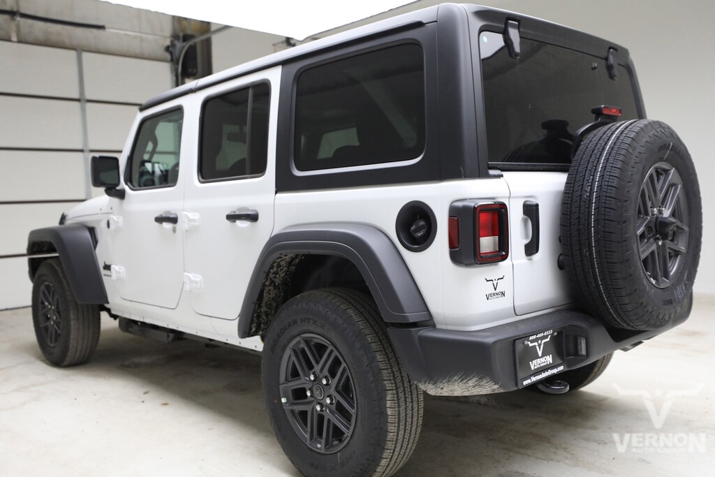 New 2026 Jeep Wrangler Sport SUV