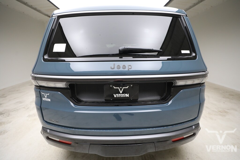 New 2026 Jeep Grand Wagoneer Base SUV