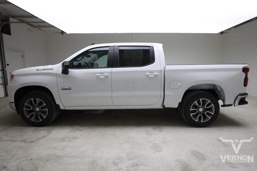 New 2026 Chevrolet Silverado 1500 LT w/1LT Truck Crew Cab