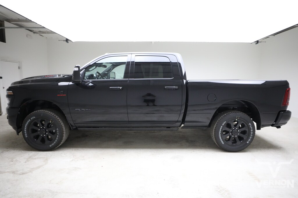 New 2026 Ram 3500 Laramie Truck Crew Cab