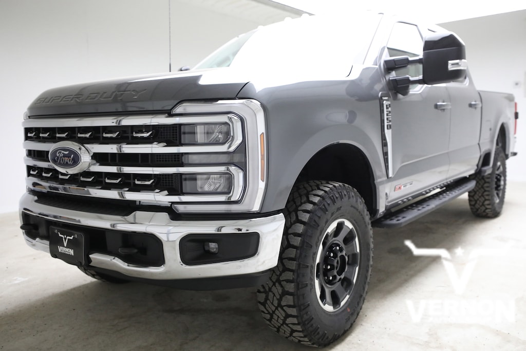 New 2026 Ford F-250 Lariat Truck Crew Cab