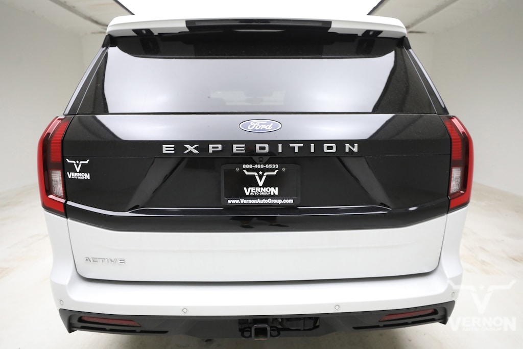 Used 2025 Ford Expedition Active SUV