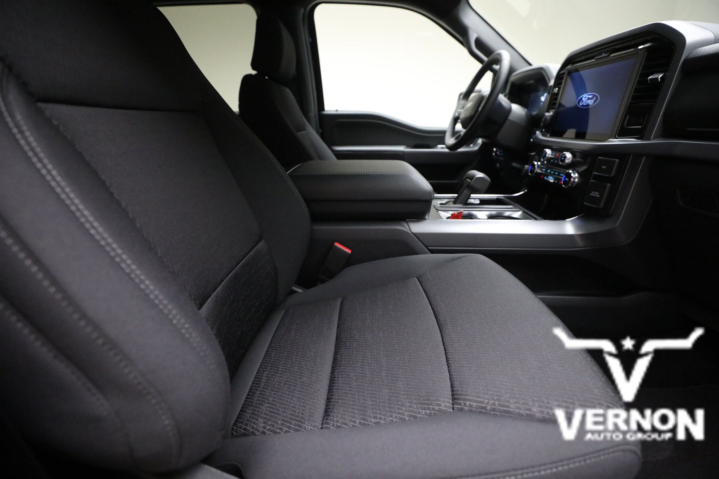 2026 Ford F-150 XLT - Photo 11