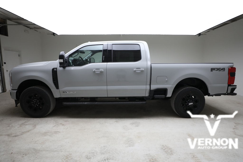 New 2026 Ford F-250 XLT Truck Crew Cab
