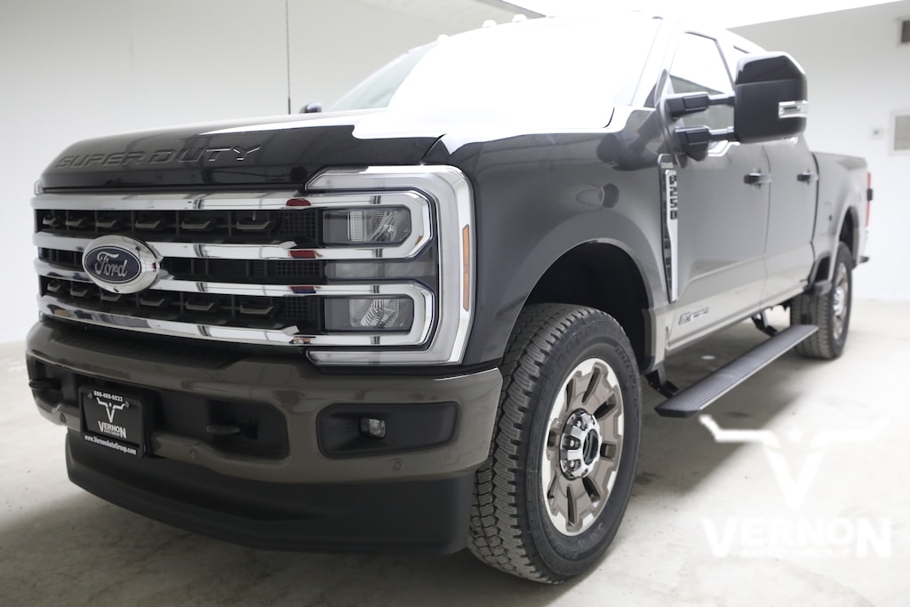 New 2026 Ford F-250 King Ranch Truck Crew Cab