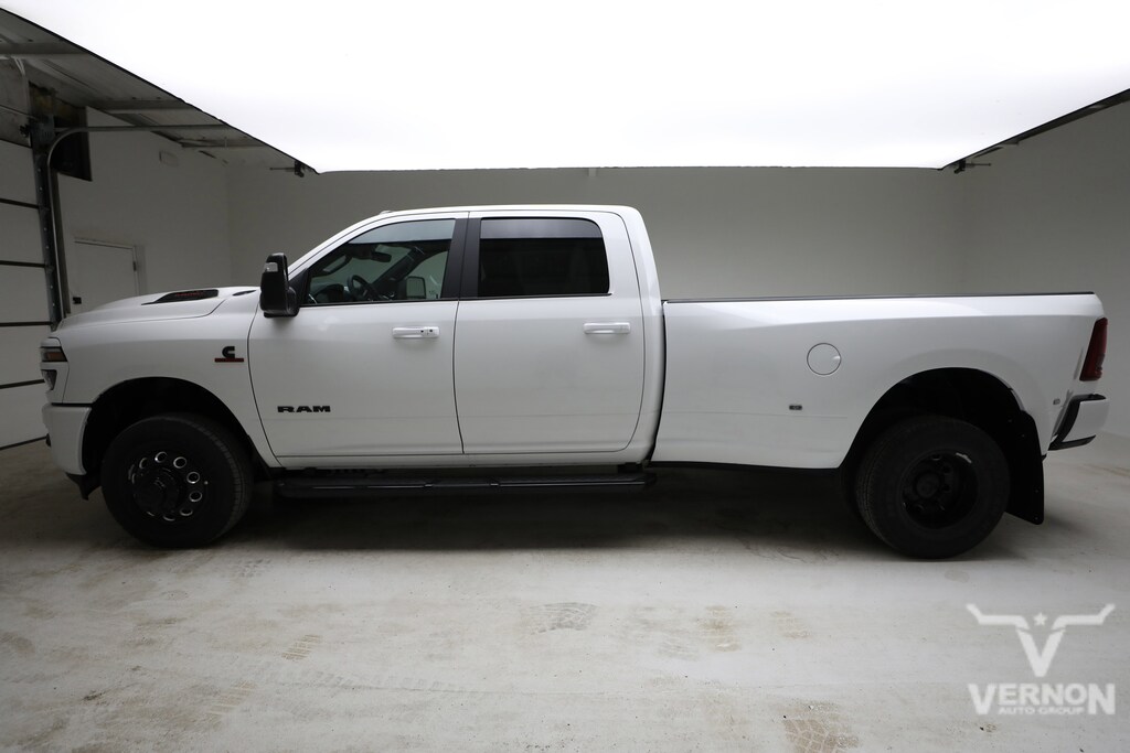 New 2026 Ram 3500 Laramie Truck Crew Cab