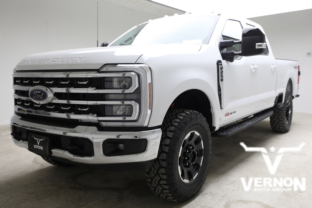 New 2026 Ford F-250 Lariat Truck Crew Cab
