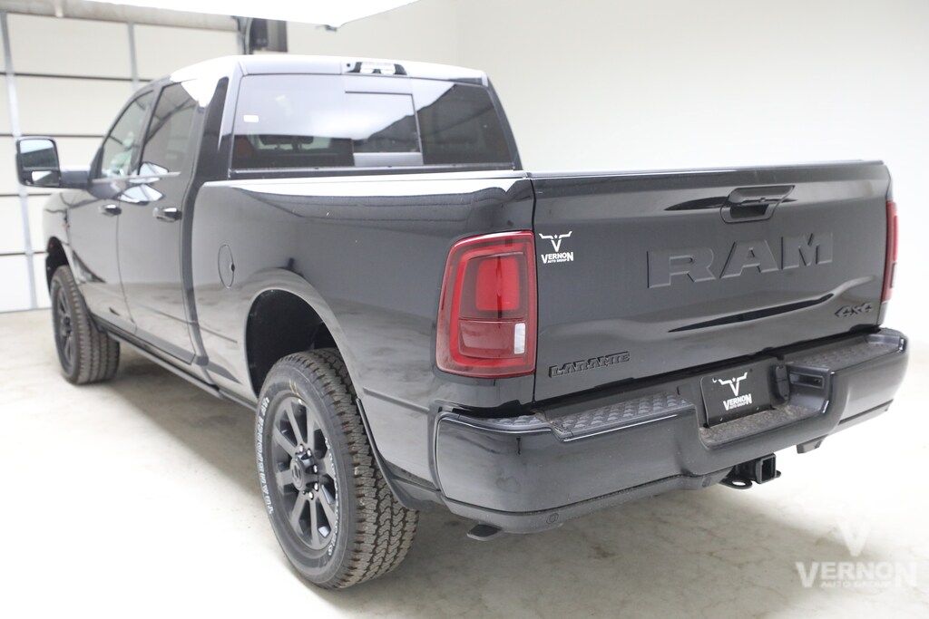 New 2026 Ram 3500 Laramie Truck Crew Cab