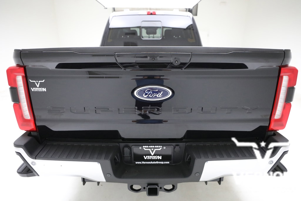 New 2026 Ford F-250 Lariat Truck Crew Cab